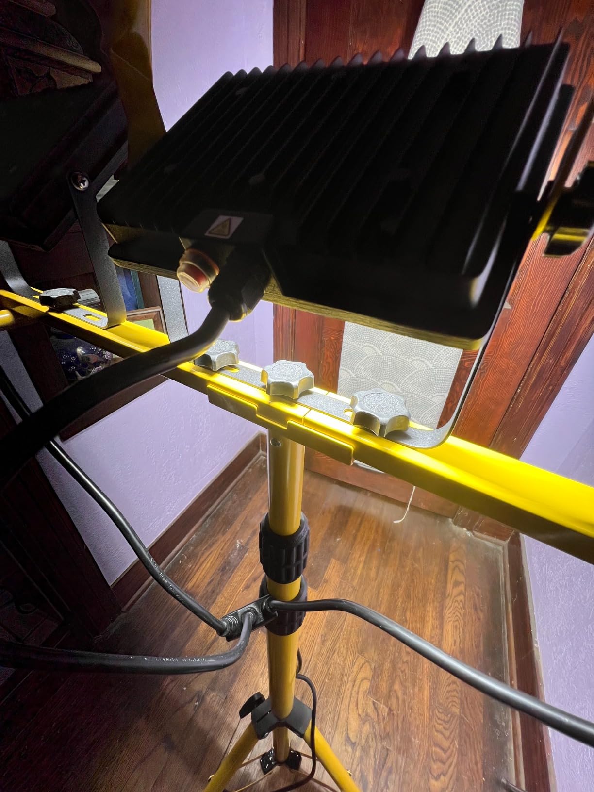21000Lumen LED Work Lights with Stand - 3 Head Portable Work Light on Stand customer photo 2