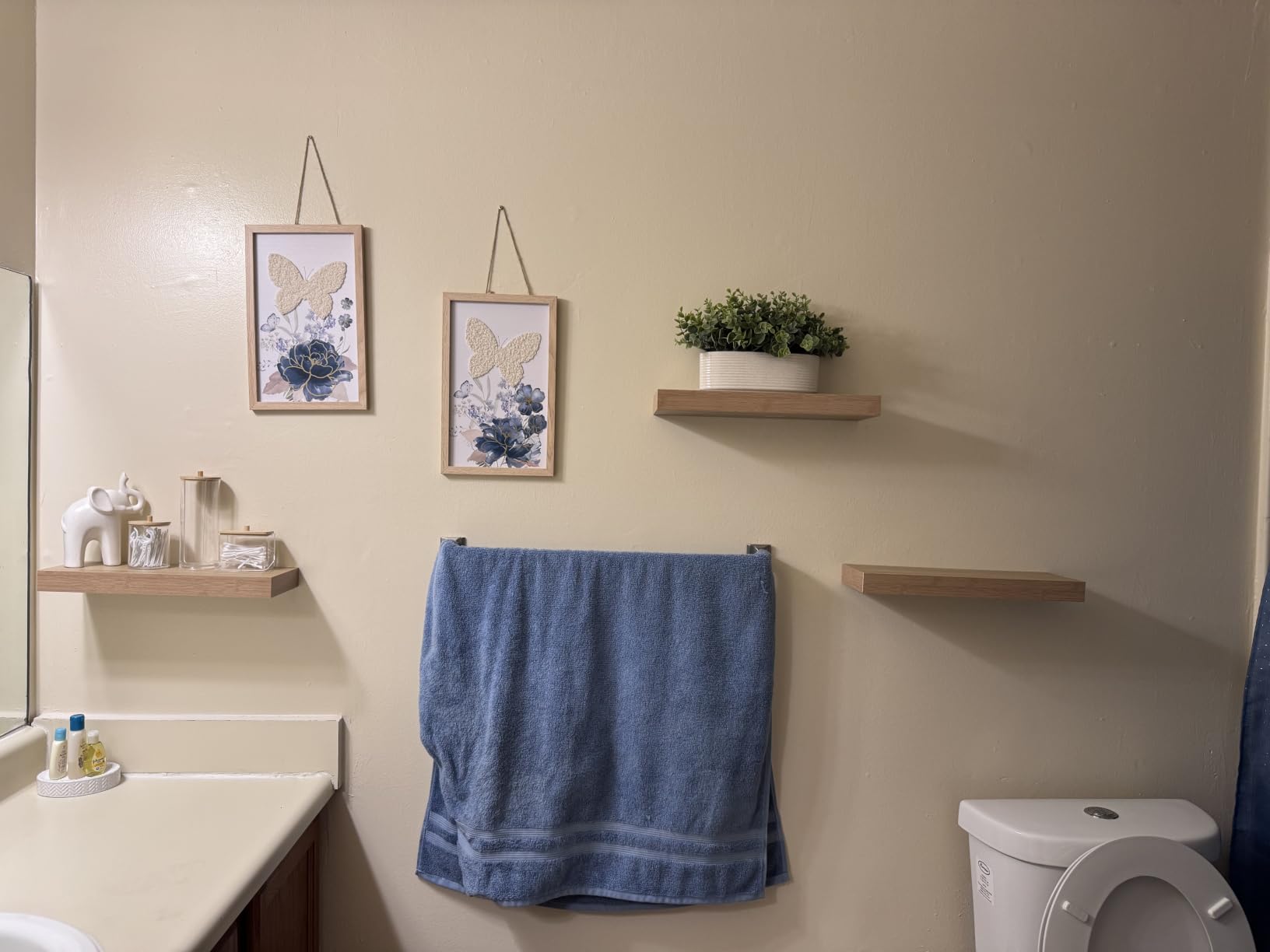 Sorbus 16 Inch Floating Shelves for Wall (3 Pack, Rustic Brown) customer photo 1