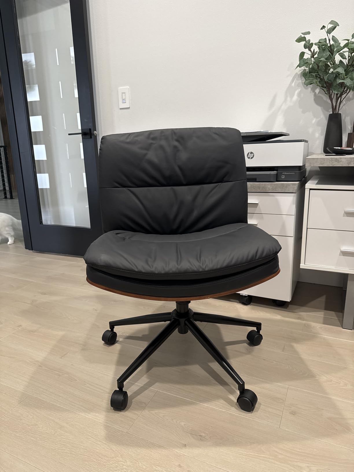 Armless Modern Walnut Office Desk Chair with Wheels, Adjustable Wide Swivel Task Chair, Ergonomic Cross Legged Fabric Chair for Conference Room, Home Office (Black) customer photo 1