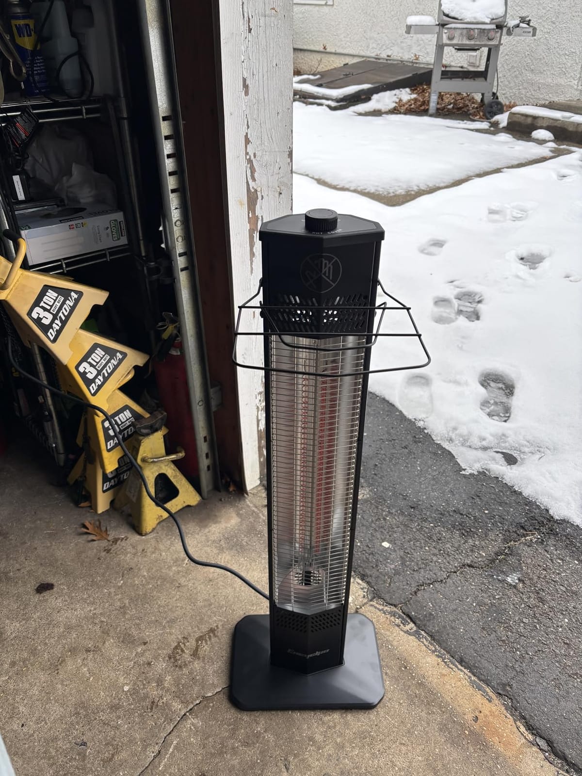Encyclpo Patio Heater for Outdoor Use,1500W Infrared, 36 in Portable Tower Heater, 3 Levels, IPX5 Waterproof, Tip-Over&Overheat Protection for Garage, Indoor, Large Room, Backyard, Home customer photo 2