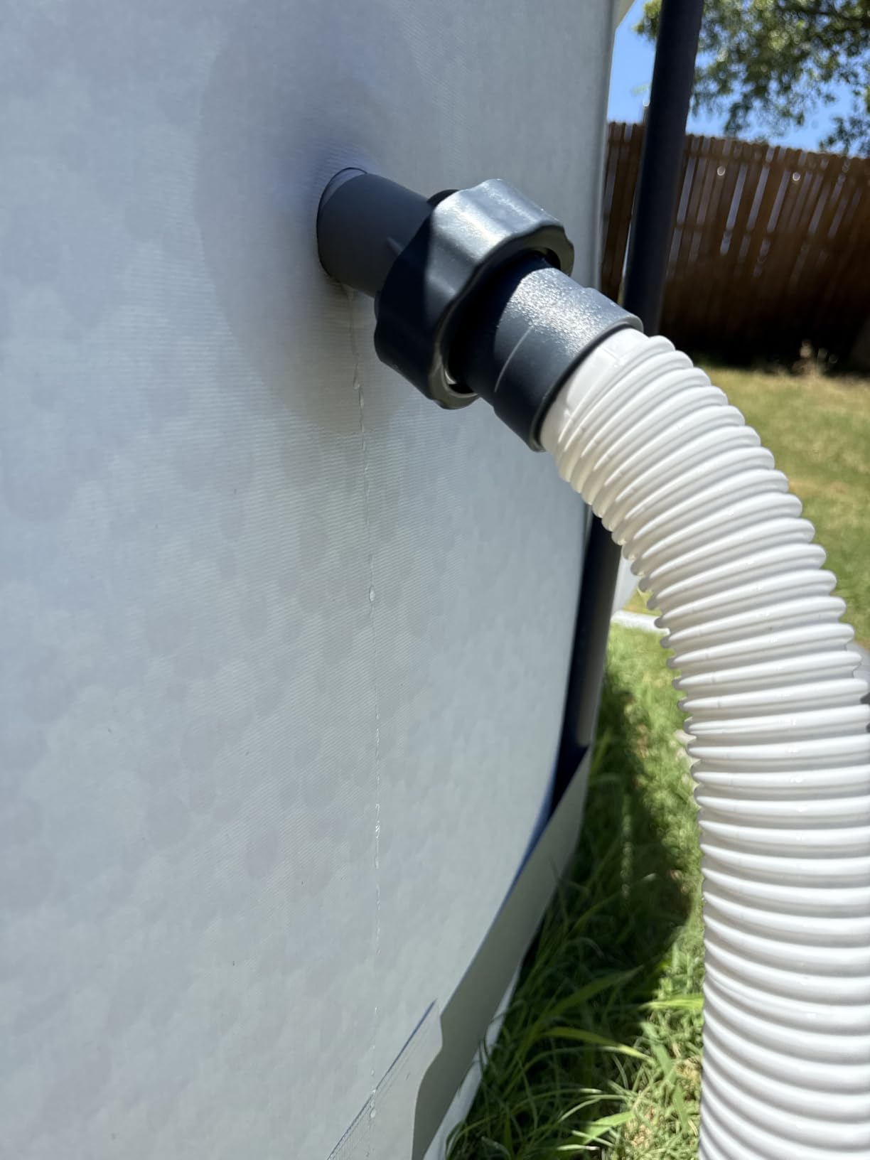 Bestway 2,500 GPH Above Ground Swimming Pool Cartridge Filter Pump customer photo 1
