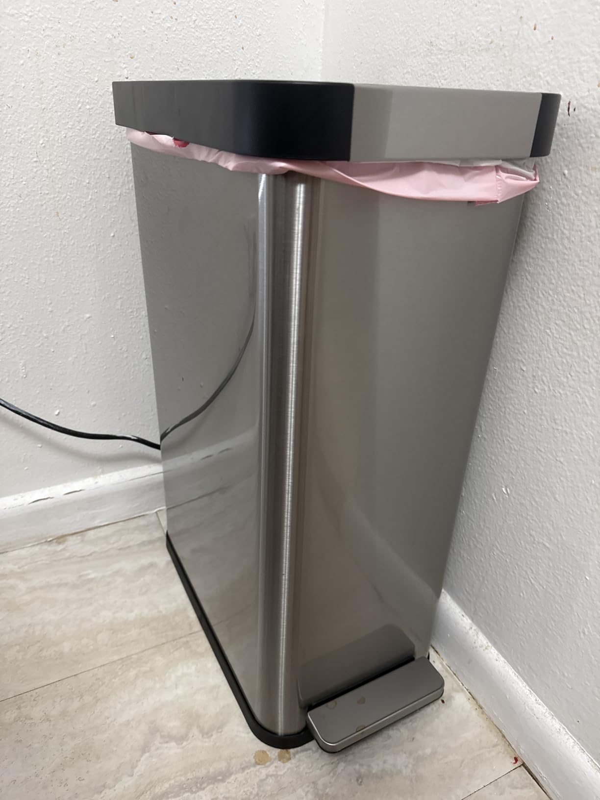 iTouchless 13.2 Gal / 50L Slim Step Pedal Kitchen Trash Can | Odor Filter customer photo 2