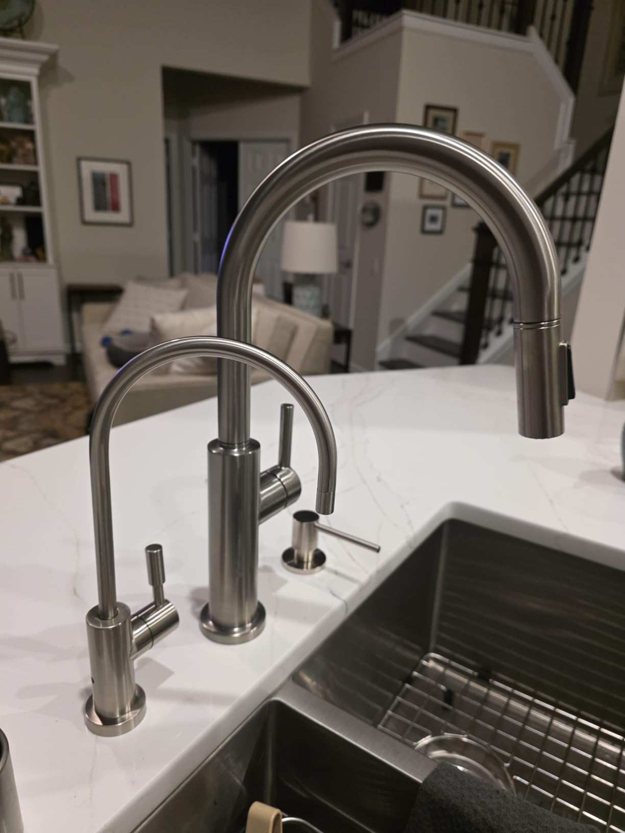 Delta Nicoli Brushed Nickel Kitchen Faucet with Pull Down Sprayer, Modern Single Hole Kitchen Sink Faucet, Single Handle, Stainless Steel 19867LF-SS customer photo 2
