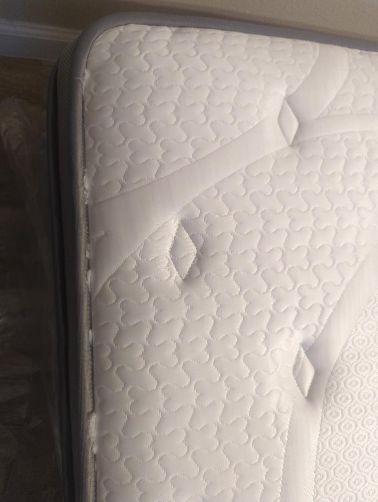 SLEEP100 Firm Queen Mattress 12 Inches - Cooling 5-Zone Deep Sleep Mattress with Extra Lumbar & Shoulder Support, Hotel Collection Hybrid Single Mattresses Pain Relief - Fiberglass Free customer photo 1