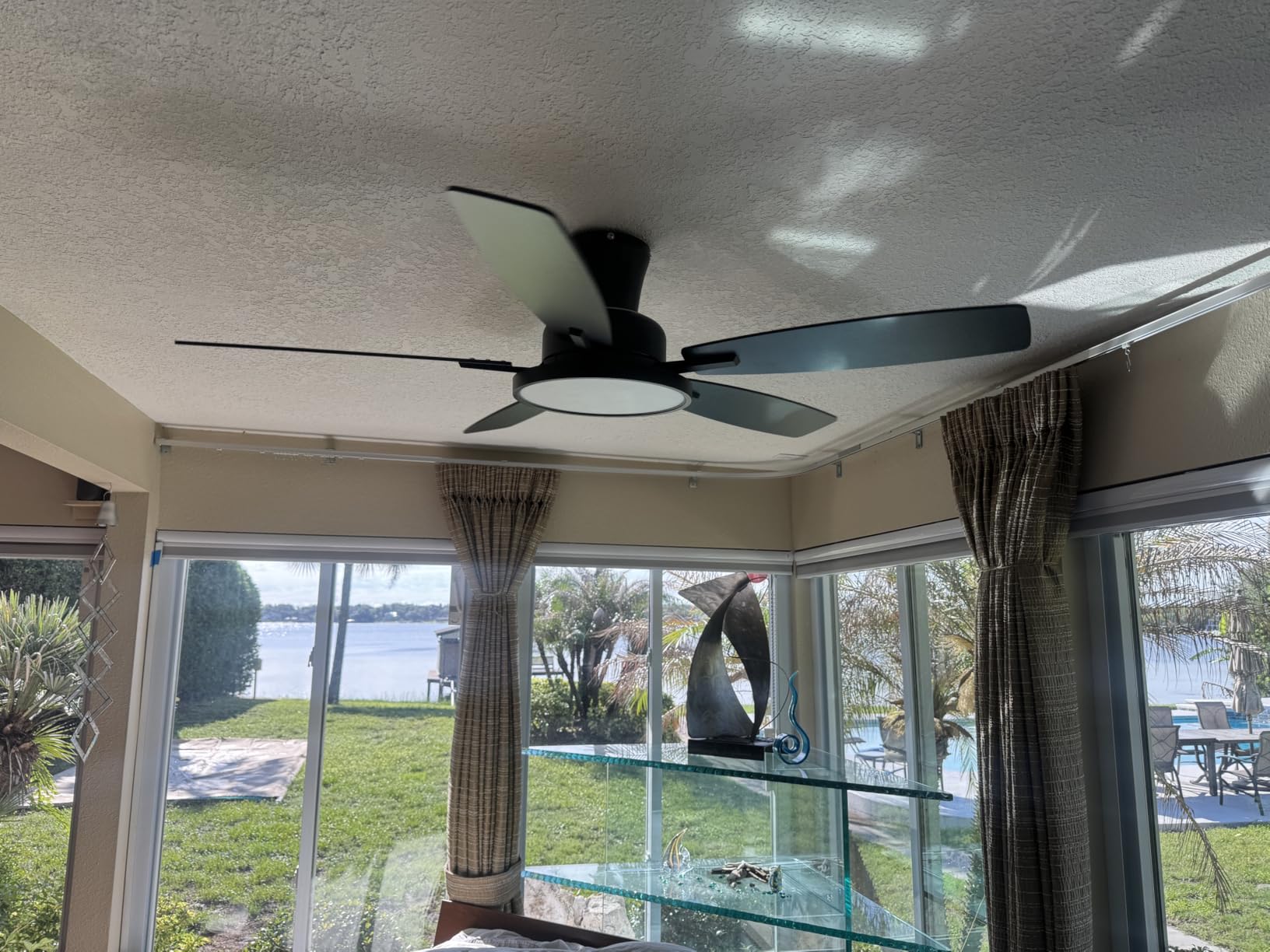 TALOYA Ceiling Fans with Lights and Remote, 46 Inch Low Profile Ceiling Fan with Light, Flush Mount, Reversible, 3CCT, Dimmable Black Modern Ceiling Fan for Bedroom, Living Room, Outdoor Patio customer photo 1