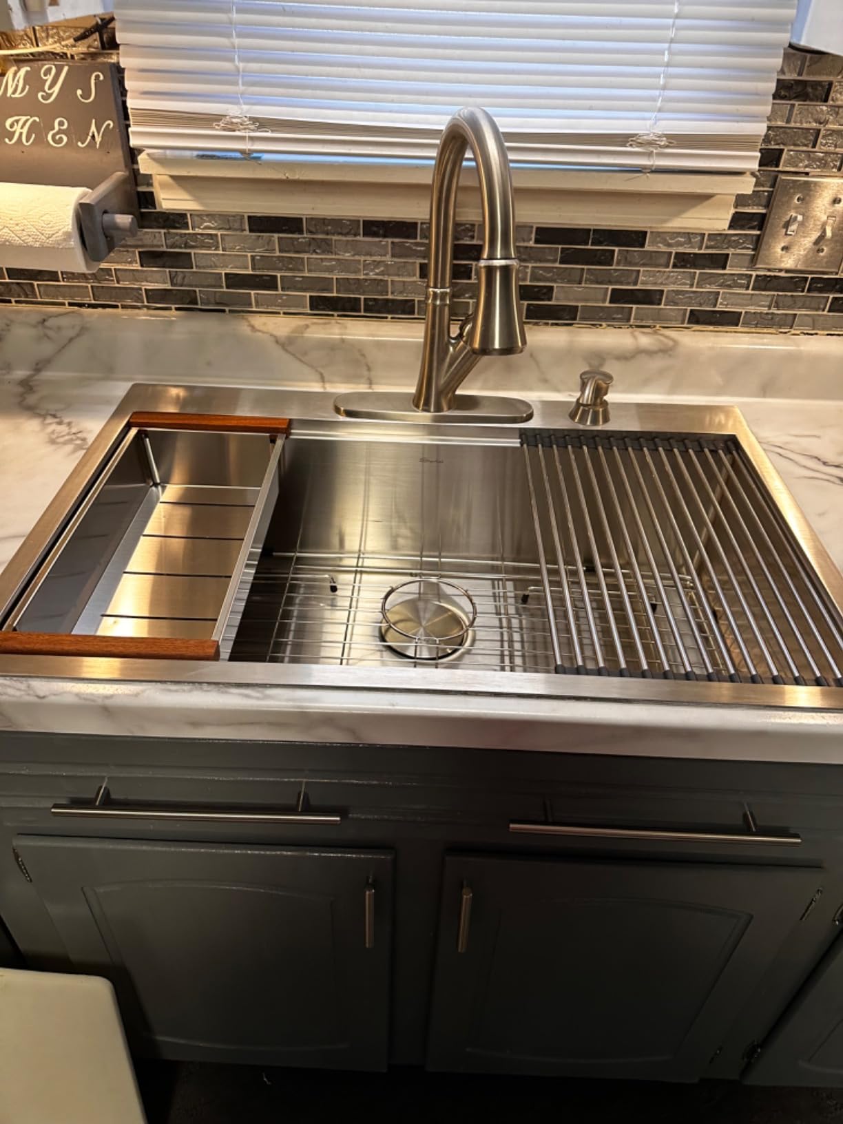 Sarlai Waterfall Kitchen Sink - 30 Inch Drop In Workstation Sink With Waterfall Black Stainless Steel 16 Gauge Multifunction Single Bowl Smart Top Mount Kitchen Sinks with Mechanical Keys 30x19 Inch customer photo 1