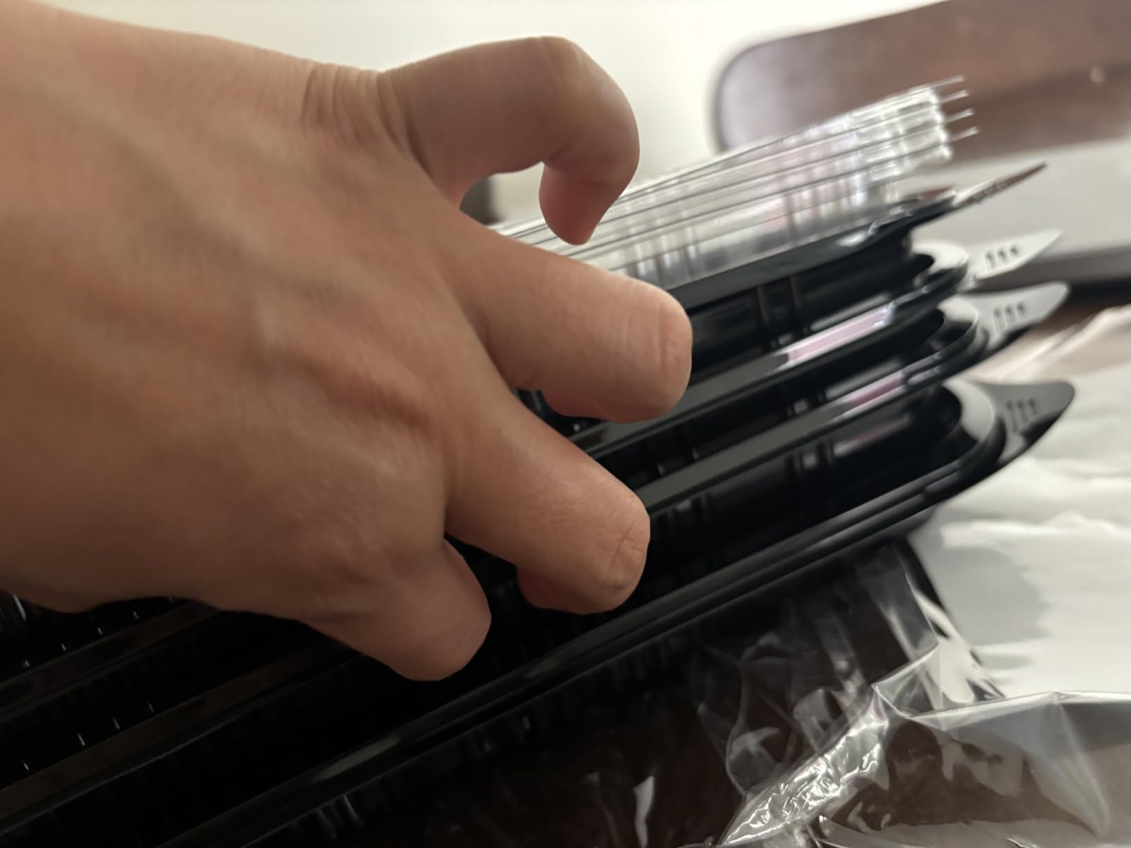 6 Pack Catering Trays with Lids – 13