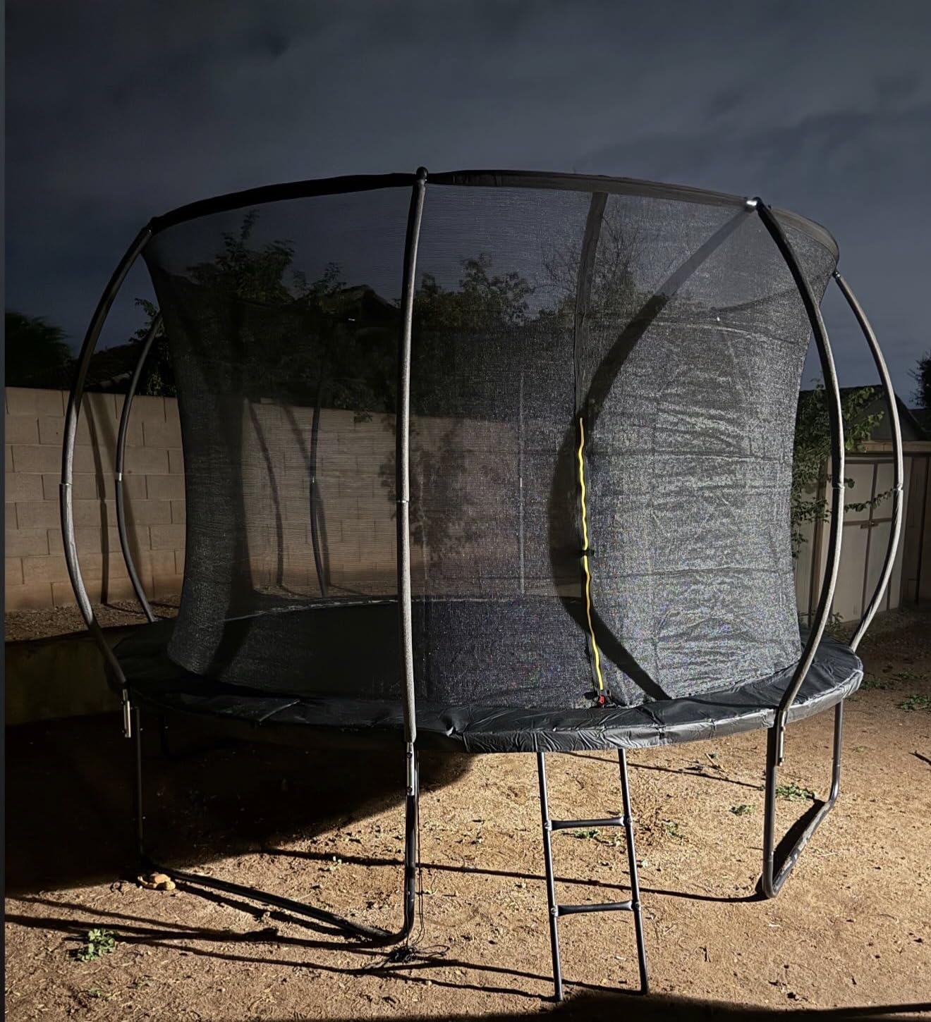 Gigu 10FT 12FT 14FT 15FT 16FT Recreational Trampolines with Enclosure Net and Ladder and Anti-Rust Coating, ASTM Approved Trampoline Outdoor for Kids and Adults customer photo 1