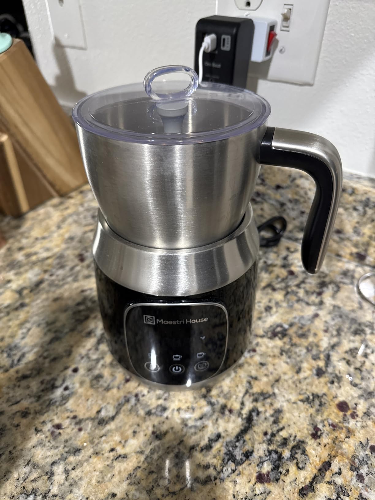 Maestri House DualFro 600 Milk Frother and Steamer 21oz/600mL customer photo 1