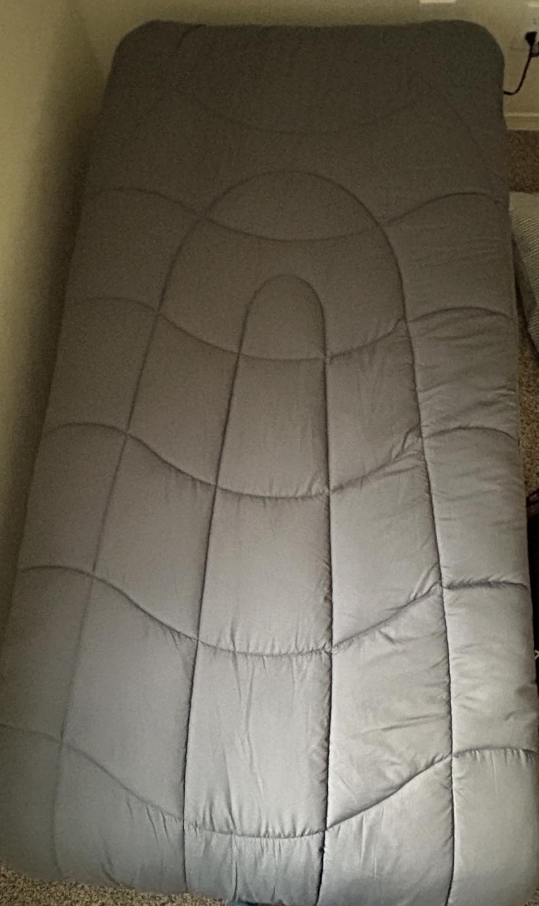 Unikome Soft Cooling and Waterproof Queen Mattress Topper for Hot Sleepers customer photo 2