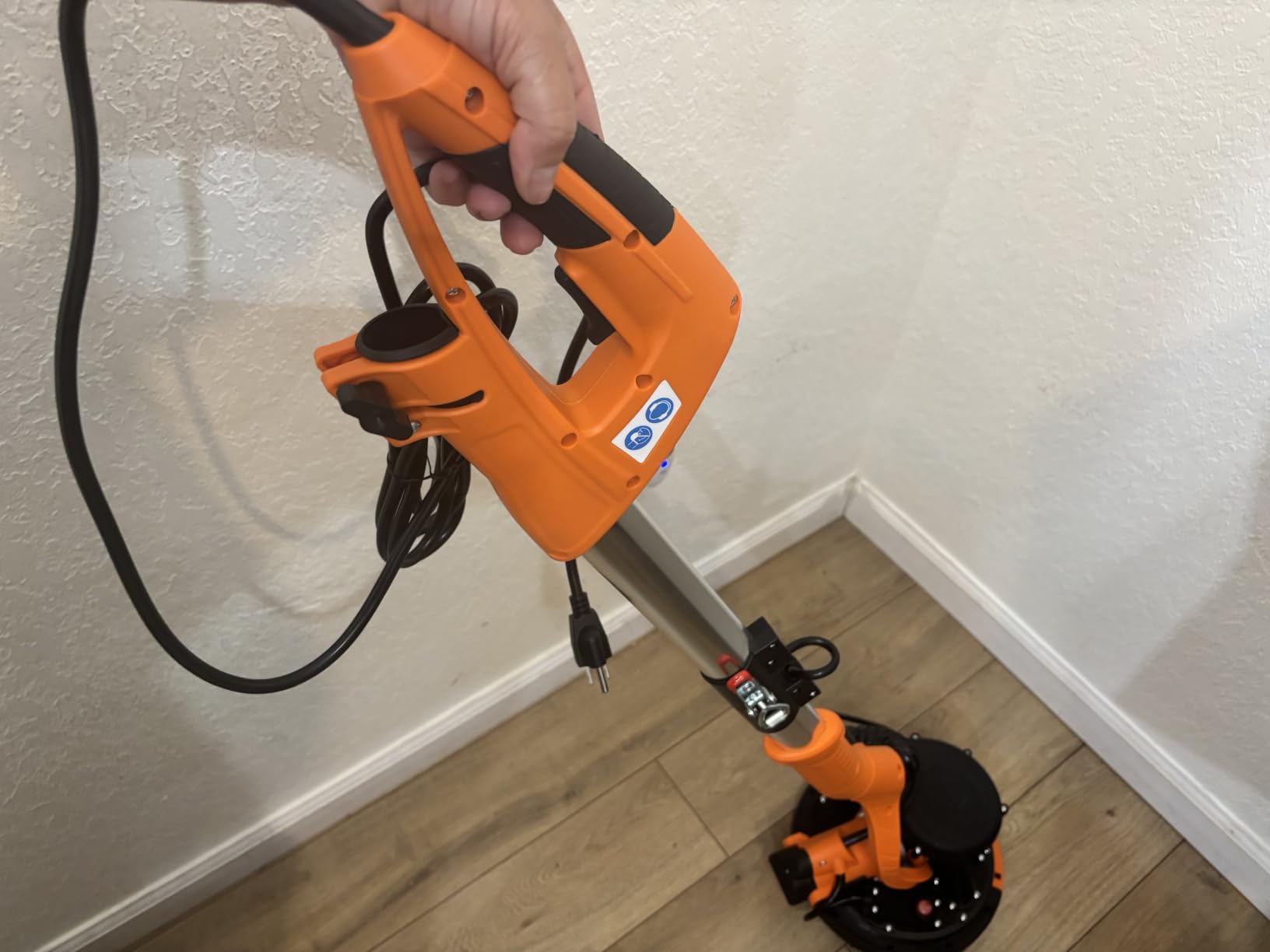 Drywall Sander Tool, KUPERIA 8.5 Amp Popcorn Ceiling Removal Tool, Yellow customer photo 1