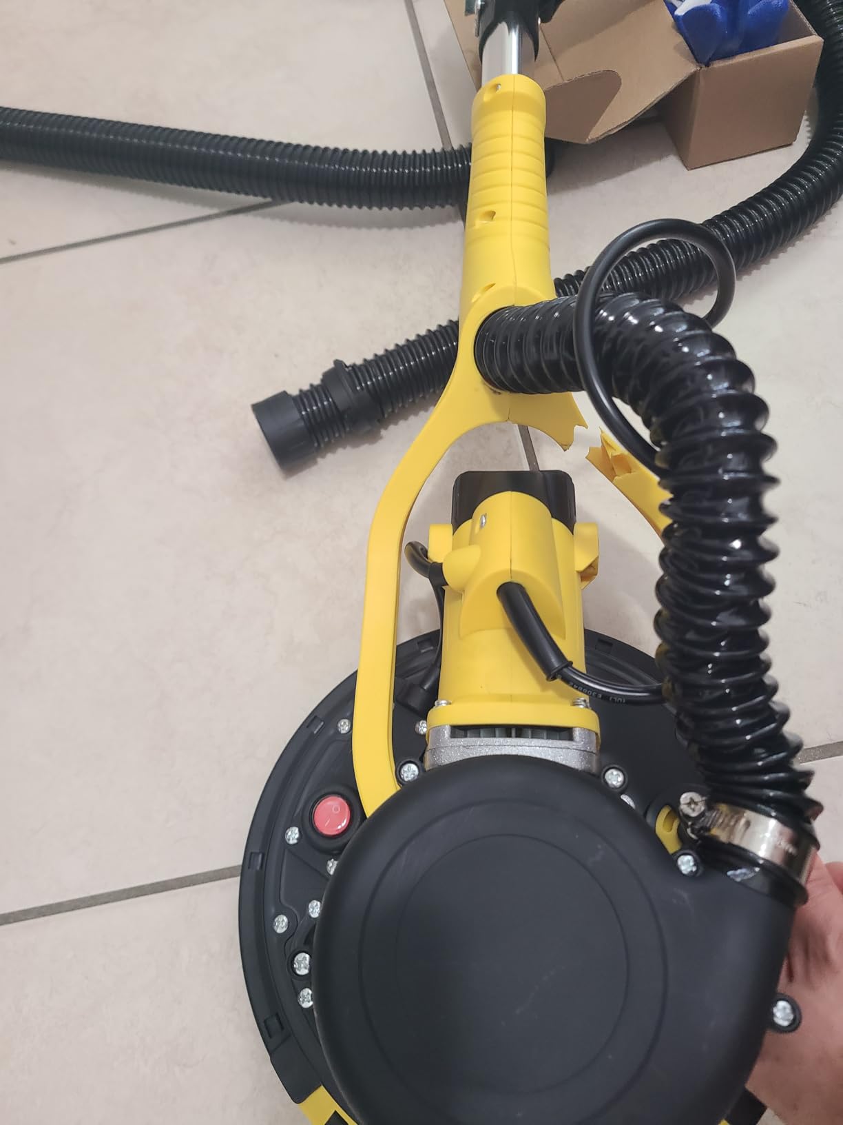 Drywall Sander Tool, KUPERIA 8.5 Amp Popcorn Ceiling Removal Tool, Yellow customer photo 2