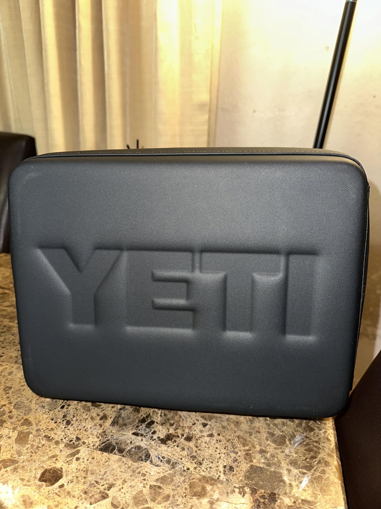 YETI Daytrip 14L Insulated Soft Cooler Tote Bag customer photo 2