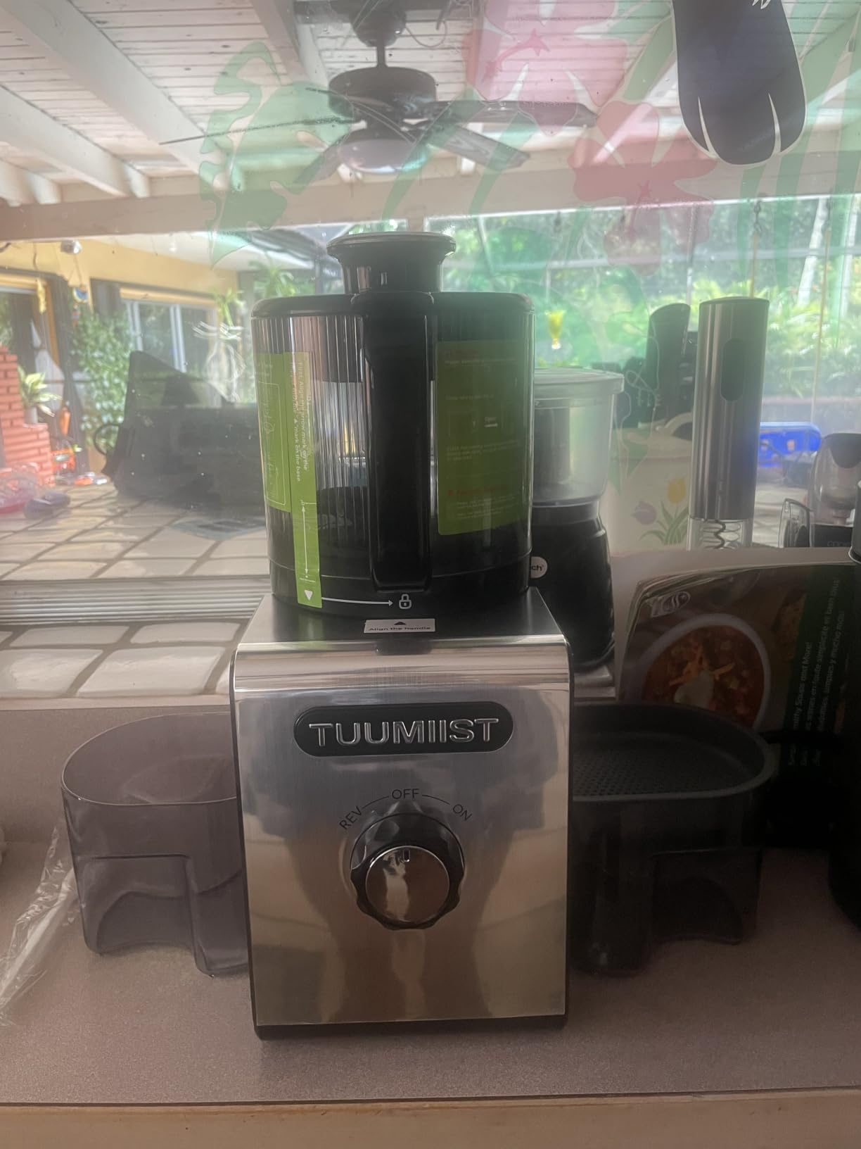 TUUMIIST 3-in-1 Juicer Machines, Makes Juice & Sorbet & Nut Milk customer photo 2