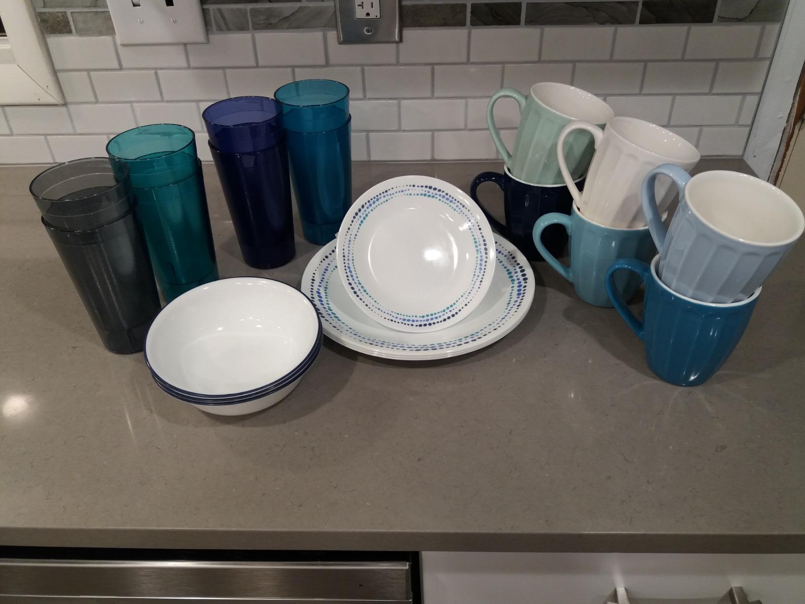 Corelle Laila 18-Piece Dinnerware Set, Service for 6 customer photo 1