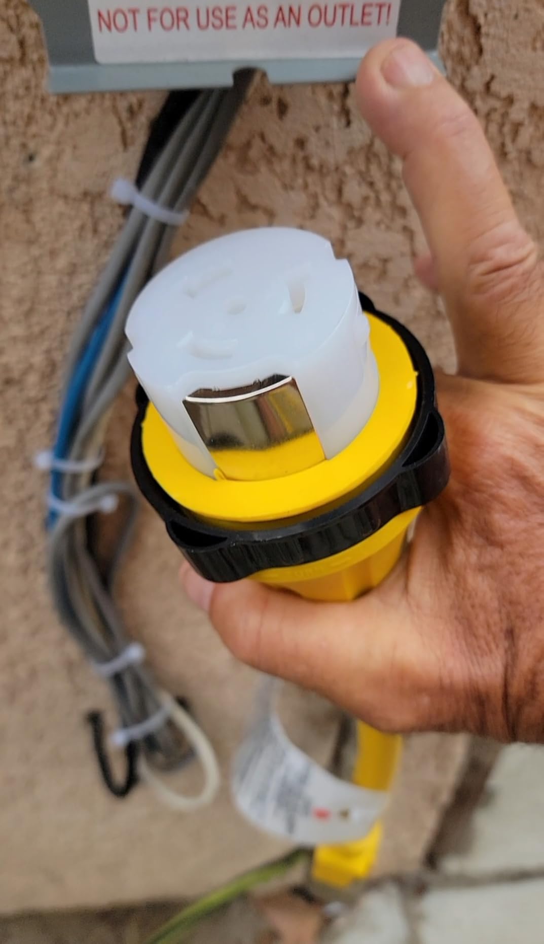 Connecticut Electric Series 2 Backup Power Manual Transfer Switch Kit, 50 Amp, 10 Circuits, with 25' Cord & Outdoor Rated 50A Inlet (Transfer Switch Kit - 25 ft Cord) customer photo 2