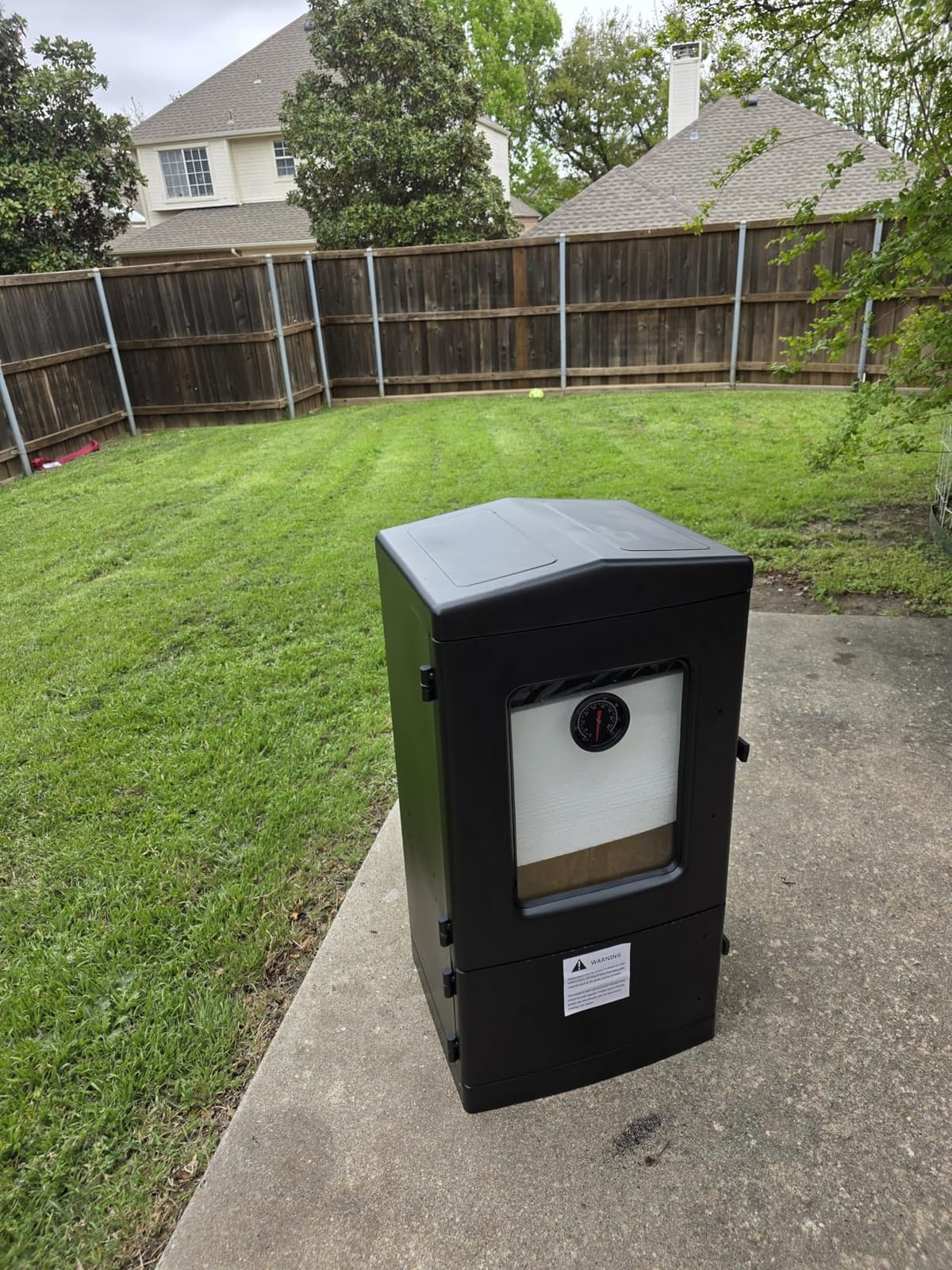 4-Rack Vertical Propane Smoker with Cover customer photo 2