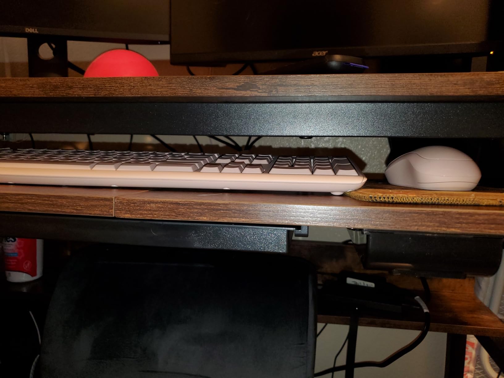Aquzee Small Desk with Shelves, Computer Desk with Hutch, 31