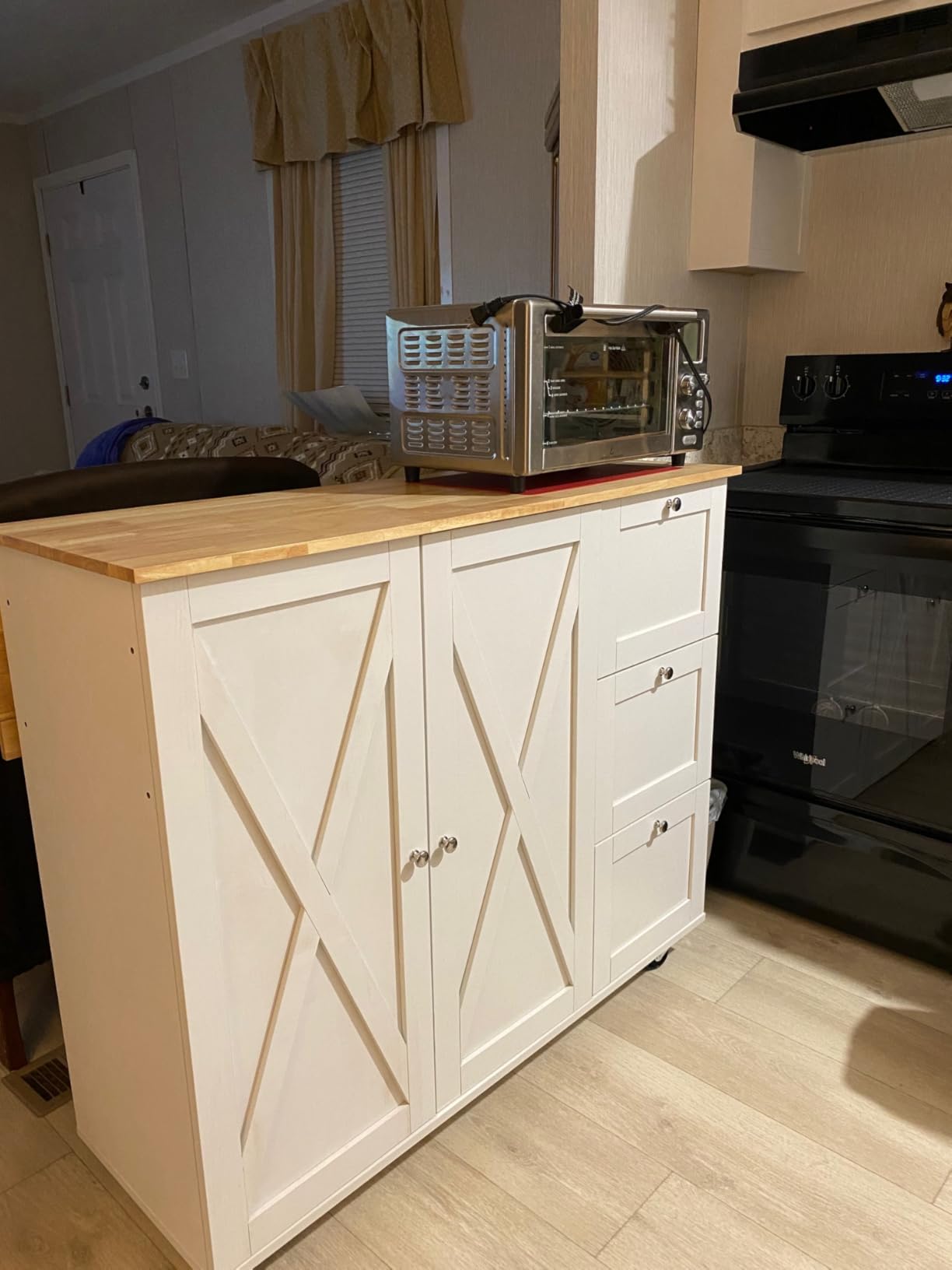VEVOR Kitchen Island Cart with Single Door Cabinet, Mobile Carts with Drawer, Towel Rack, Hooks, Portable Table on Swivel Wheels, Small Coffee Islands Microwave Stand for Dining Room, 18x23 in, White customer photo 1