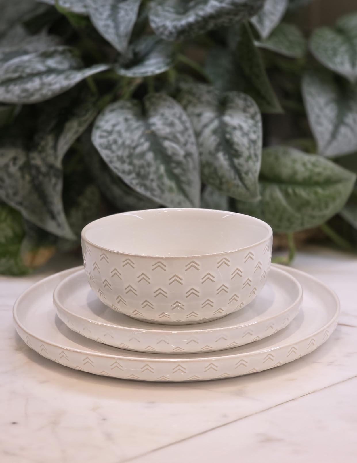 24 Piece Dinnerware Sets for 8 - Farmhouse Style Stoneware Plates and Bowls Sets - Scratch Resistant & Dishwasher Safe, Embossed Boho Ceramic Dish Set, Stack Compactly Dishware - Ivory White customer photo 1