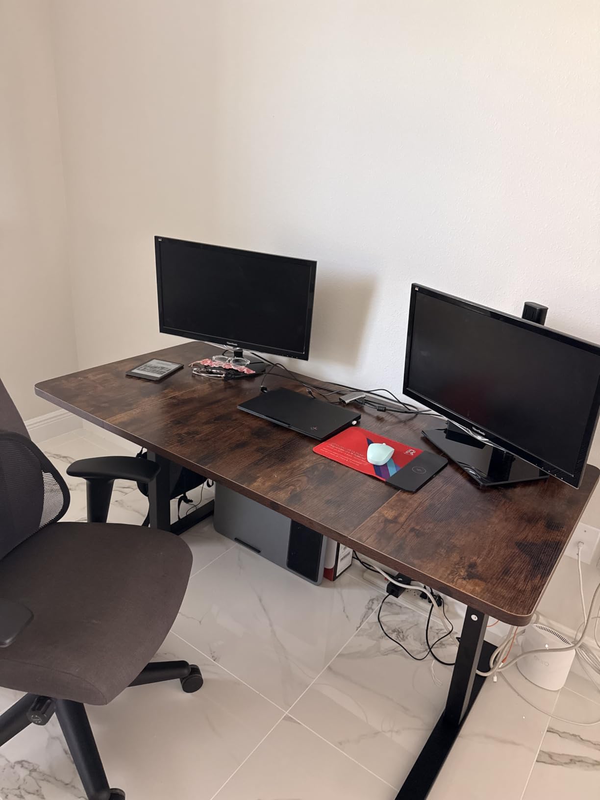 Black 60x28 in Electric Standing Desk, 1 Inch Thick Tabletop customer photo 2