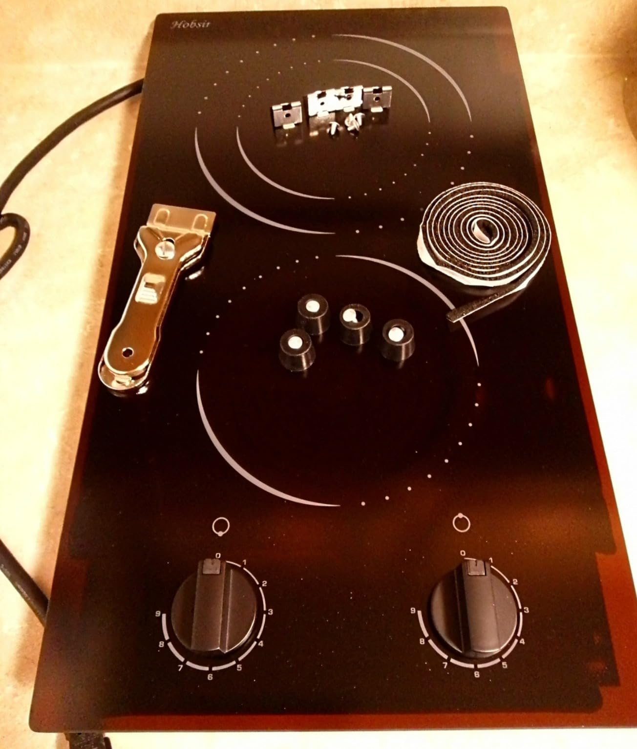 Hobsir 36 Inch Electric Cooktop with Downdraft Extractor, 4 Burners 7400W customer photo 2