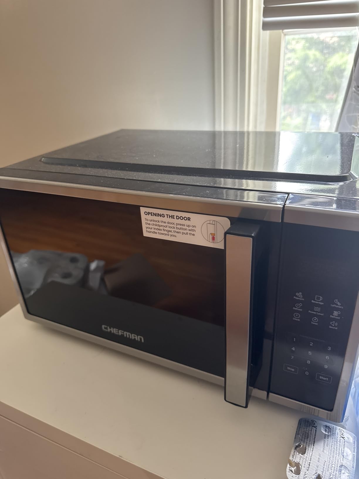 Chefman Compact Countertop Microwave, 0.7 Cu Ft, 700W, Stainless customer photo 1