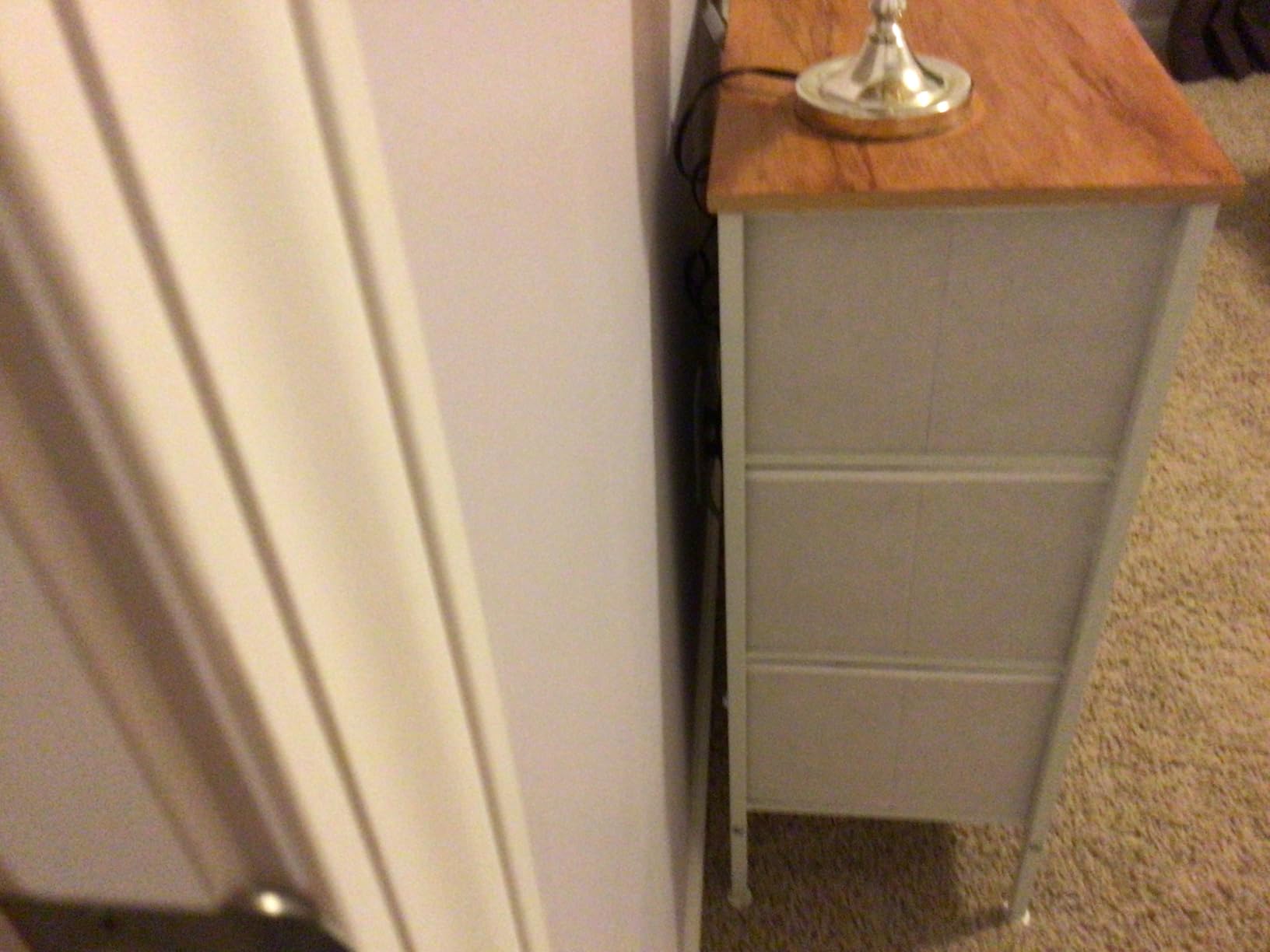 SONGMICS Dresser for Bedroom with Outlets & LED Lights, 8 Fabric Drawers customer photo 2