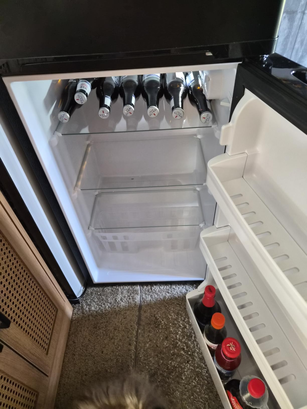 4.5 Cu.Ft Mini Fridge with Freezer, 2 Door Compact Refrigerator, Small Fridge with Adjustable Thermostat Energy Ultra Quiet, Mini Fridge Removable Glass Shelves for Bedroom Office Dorm-Satin Black customer photo 1