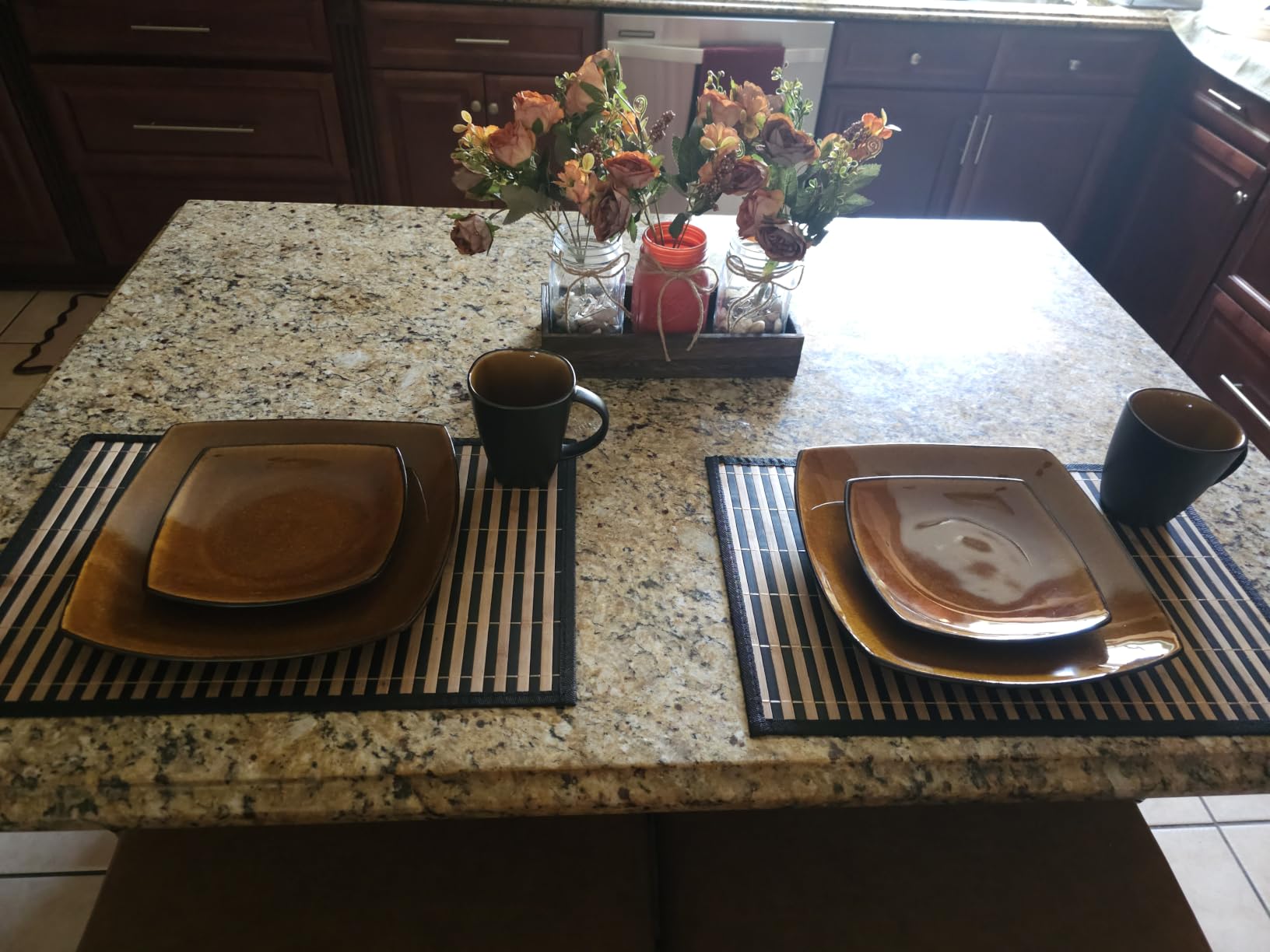 Gibson Elite Island Bay 12-Piece New Bone China Dinnerware Set Service for 4, Reactive Glaze Plates and Bowls, Dishwasher and Microwave Safe, Cream and Green customer photo 1
