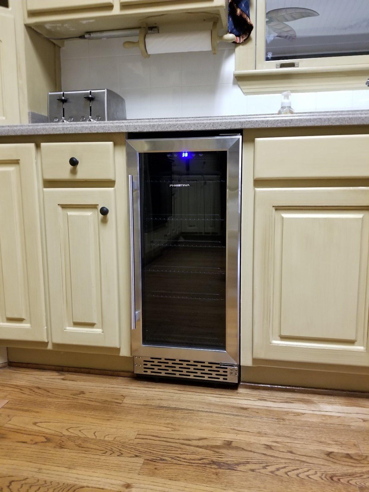 Phiestina Beverage Refrigerator 24Inch 172 Cans Indoor/Outdoor Cooler customer photo 1