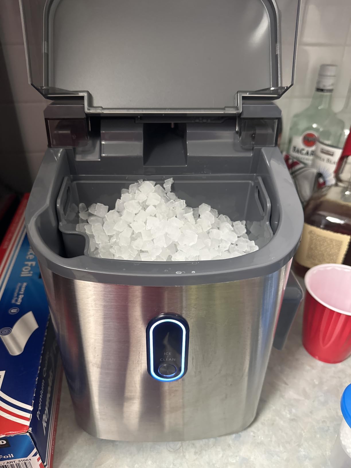 Silonn Ice Maker Countertop, 8 Cubes in 6 Mins, 26.5lbs/24H, Self-Cleaning customer photo 2