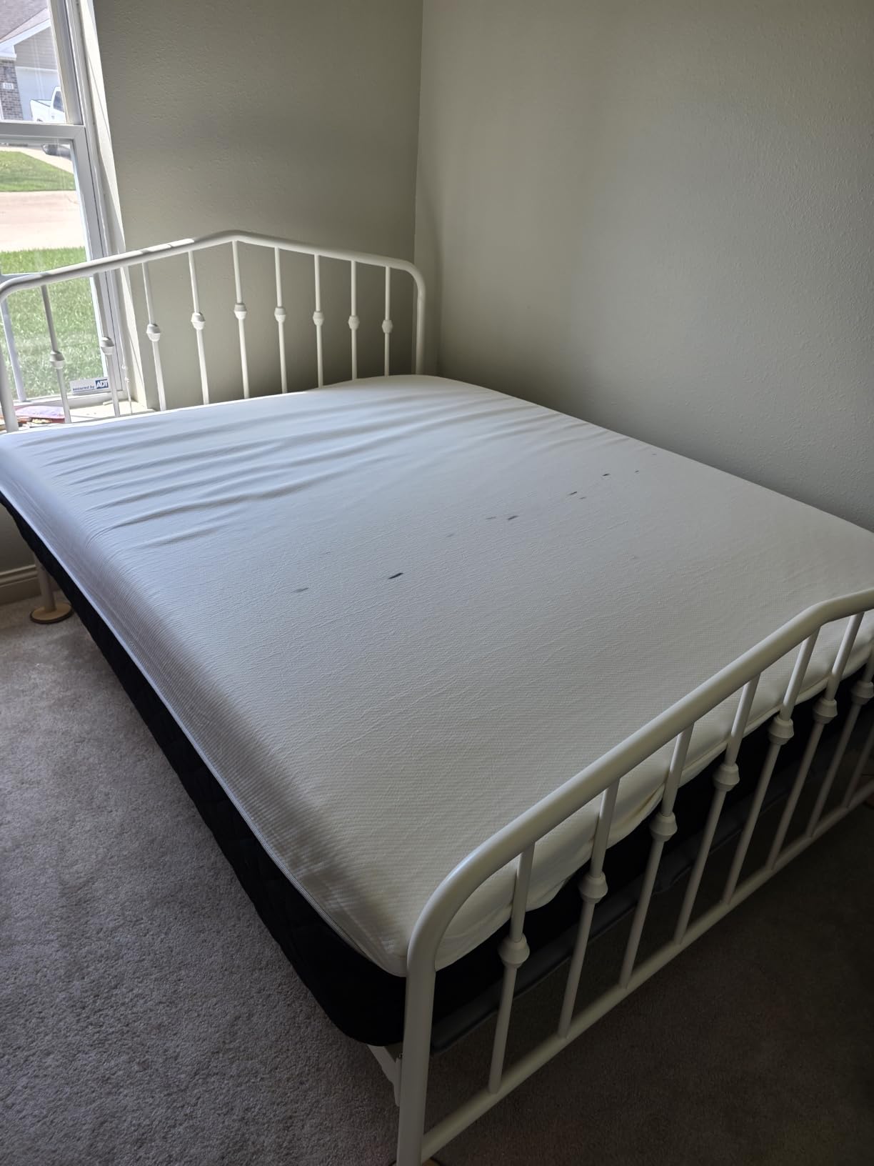 Extra Firm Queen Mattress – 14