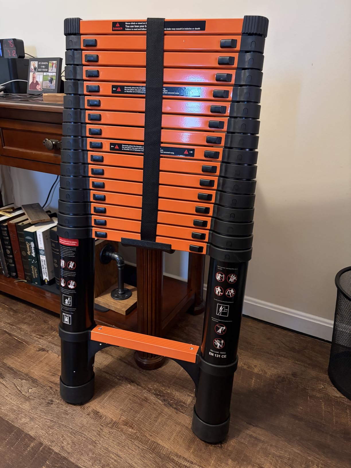 SINMEIRUN Telescoping Ladder, 20.3 FT, 330 lbs Capacity; Orange customer photo 1