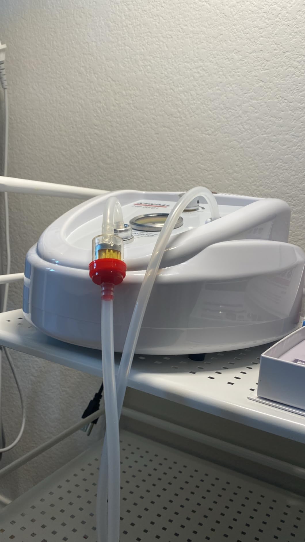 Kendal Professional Diamond Microdermabrasion Machine, LED Digital Display customer photo 1