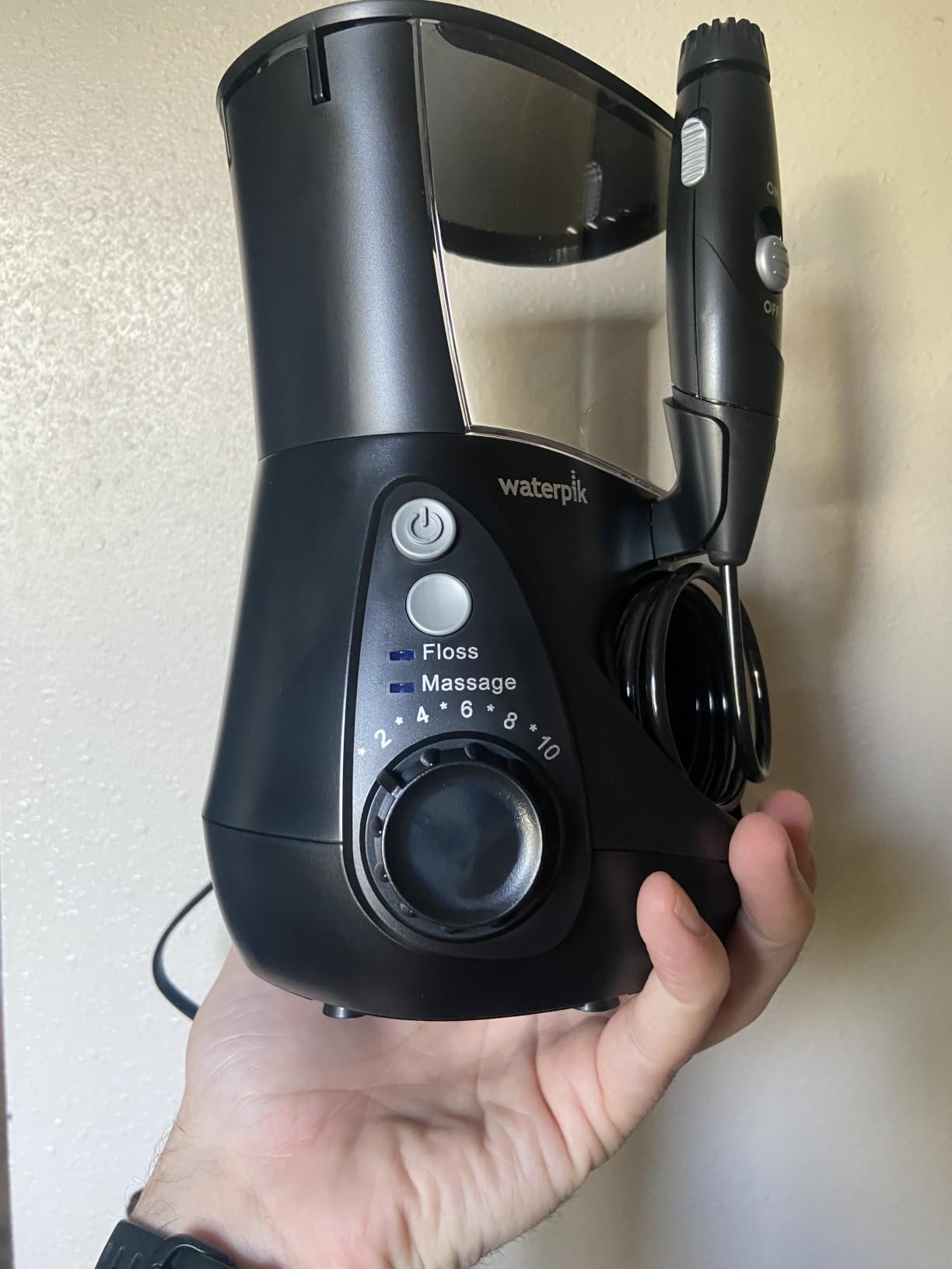 Waterpik Aquarius Countertop Water Flosser with 10 Settings, 7 Tips, White customer photo 2
