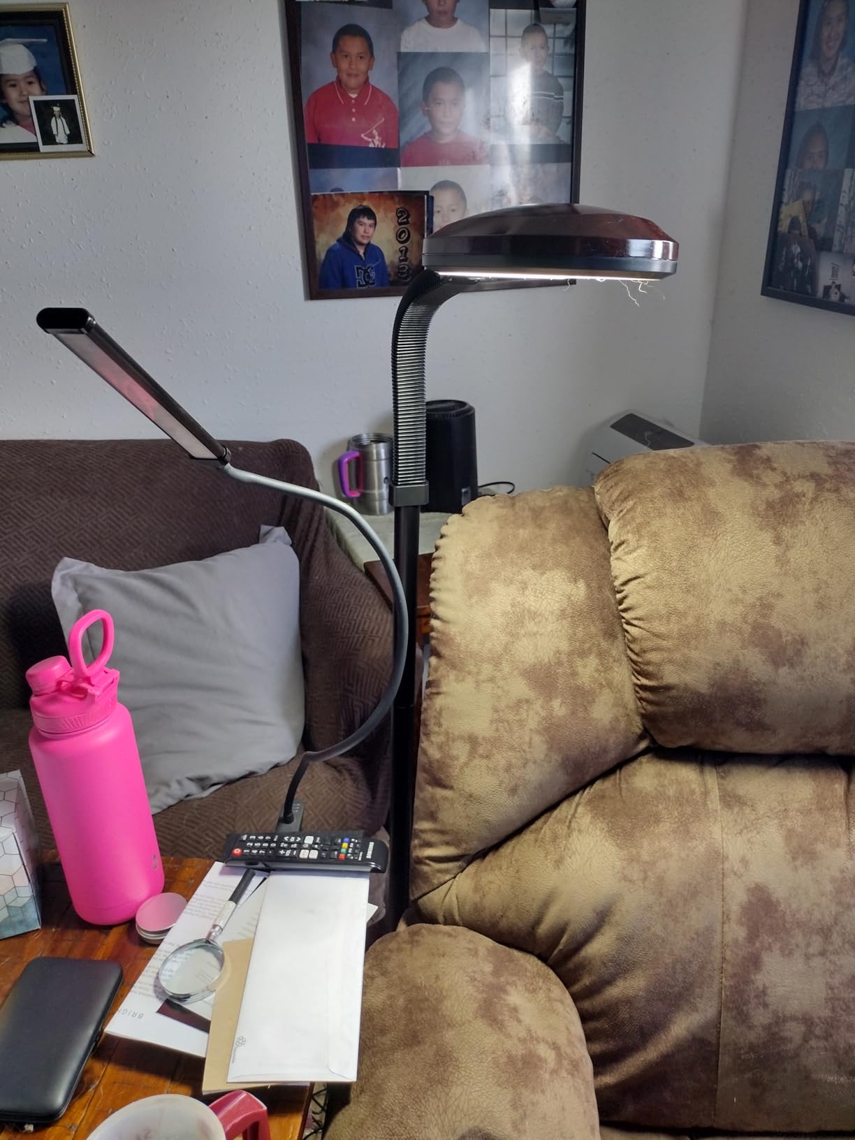 Brightech Litespan - LED Floor Reading Lamp, Modern Wooden Style, Adjustable Gooseneck, 850-950 Lumens, 12W, 3-Year Warranty customer photo 2