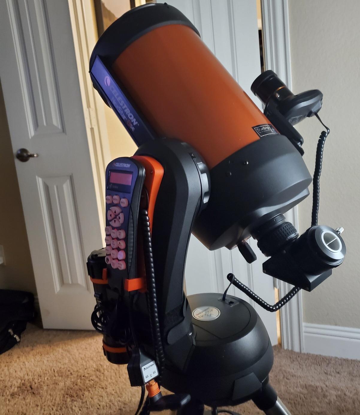 Celestron PowerTank Lithium 12V Rechargeable Telescope Battery Pack customer photo 2