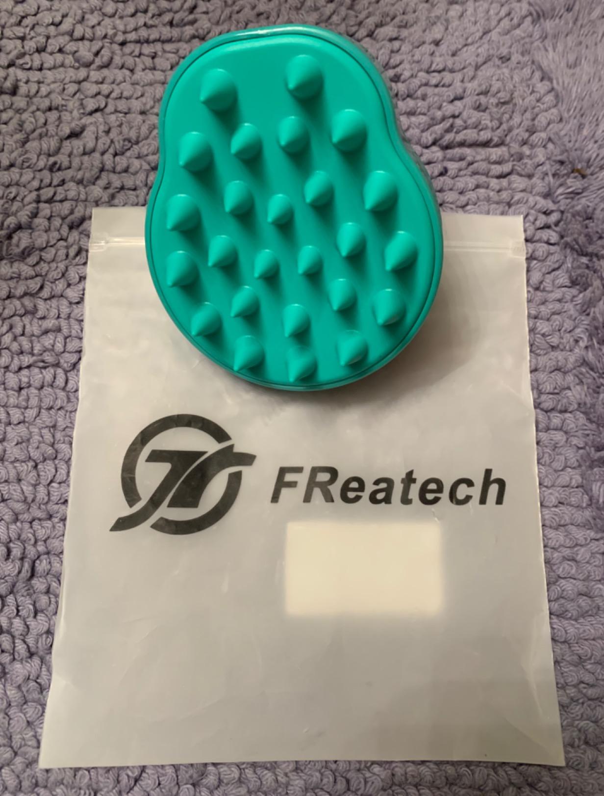FREATECH Scalp Scrubber Scalp Massager Hair Growth, Shower Shampoo Brush with Silicone Bristles for Dandruff Removal and Hair Care, Wet & Dry Hair Massager Scalp Exfoliator for Men Women Kids,Black customer photo 1