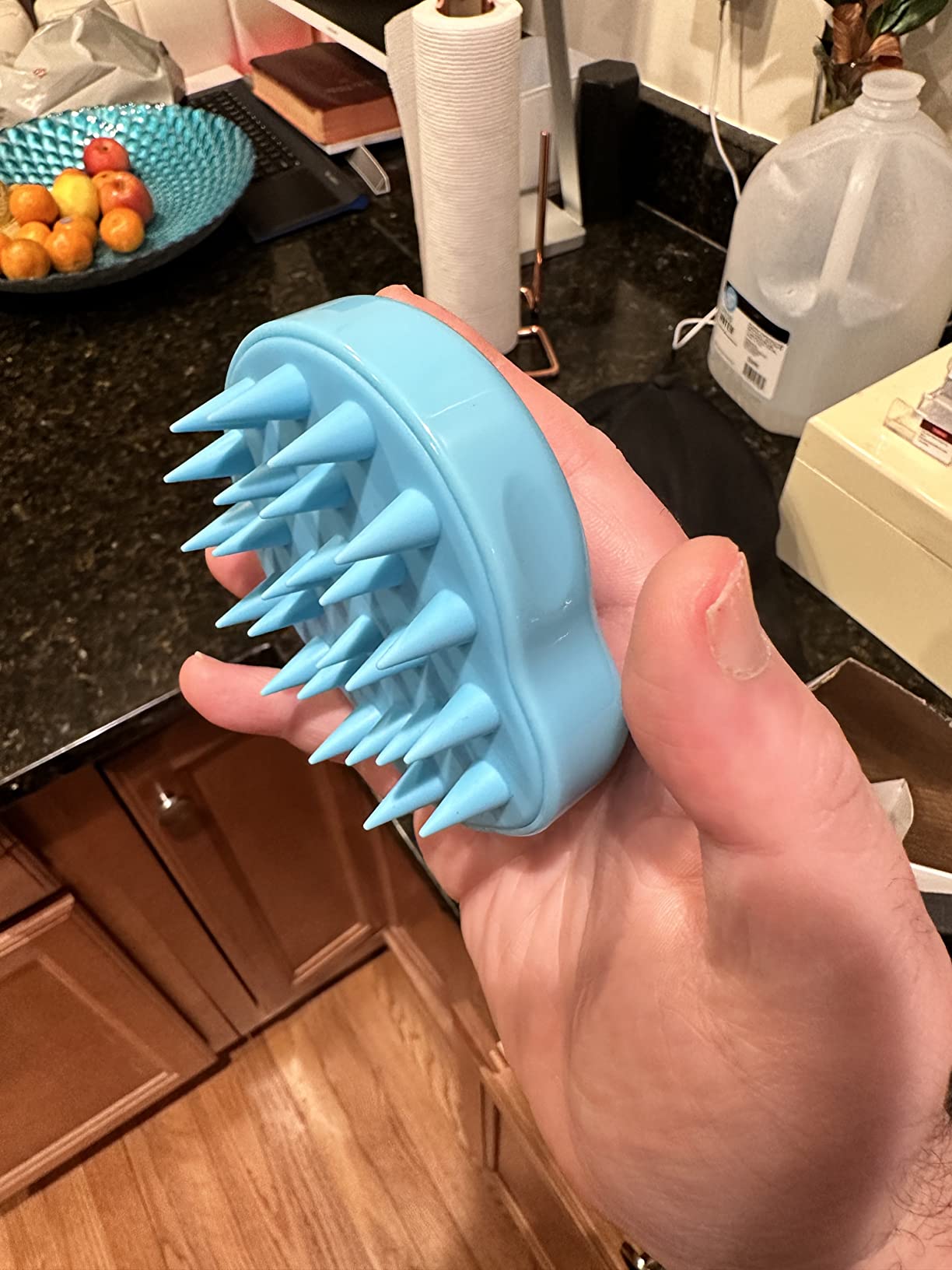 FREATECH Scalp Scrubber Scalp Massager Hair Growth, Shower Shampoo Brush with Silicone Bristles for Dandruff Removal and Hair Care, Wet & Dry Hair Massager Scalp Exfoliator for Men Women Kids,Black customer photo 2