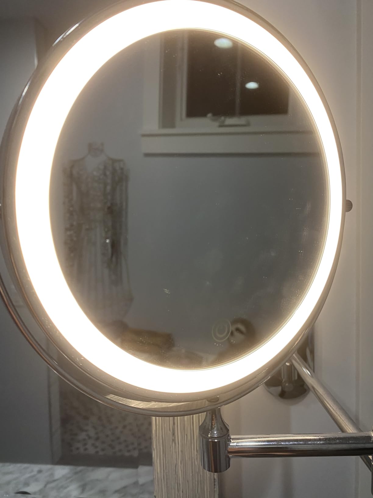 FUNTOUCH 5000mAh Rechargeable Wall Mounted Lighted Makeup Mirror 1X30X customer photo 2
