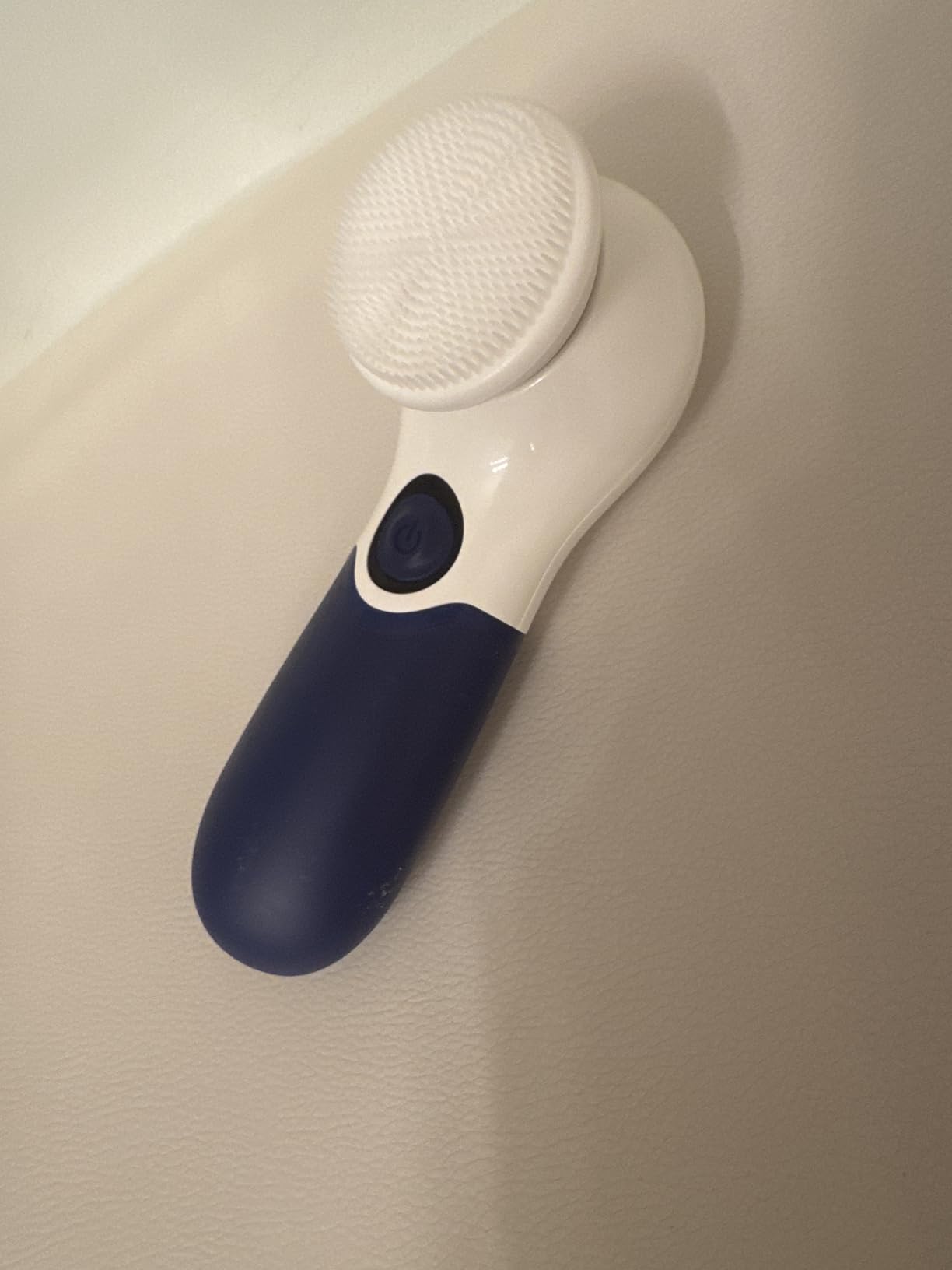 TOUCHBeauty Spin Brush Face Cleanser with 3 Brush Heads for Deep Cleansing Exfoliation and Massaging customer photo 1