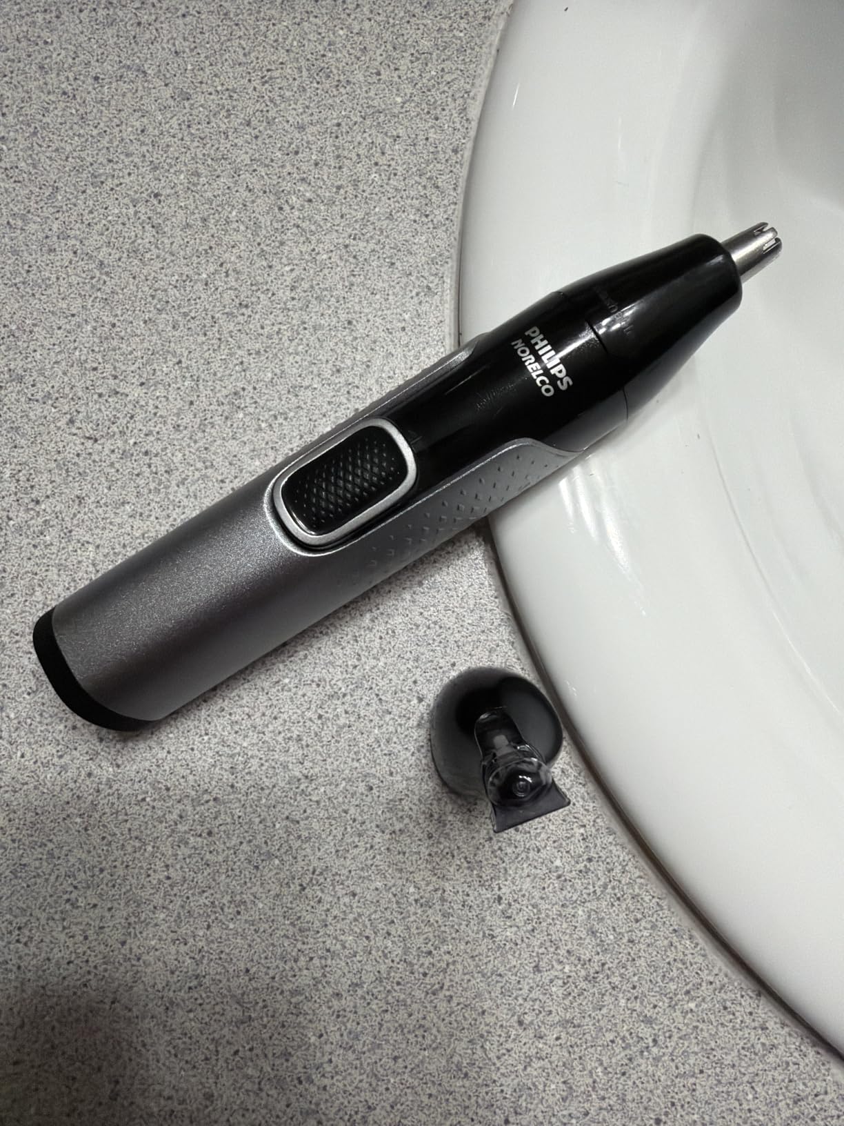 Norelco Philips Nose Trimmer 5000 for Nose, Ears, Eyebrows & Details customer photo 2