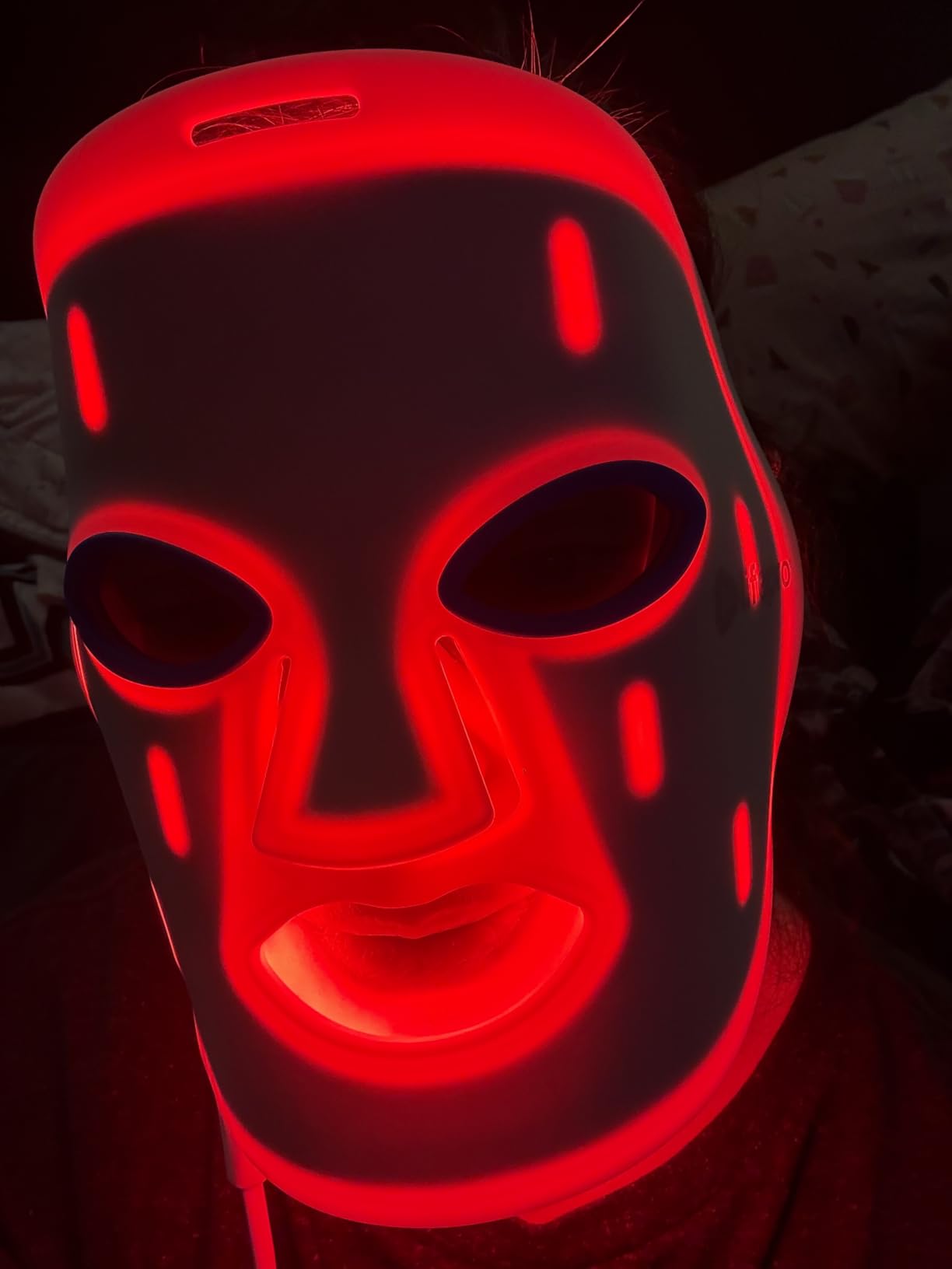 LifePro Revitaglow Red Light Therapy Mask - Triple Chip LED Face Mask customer photo 1