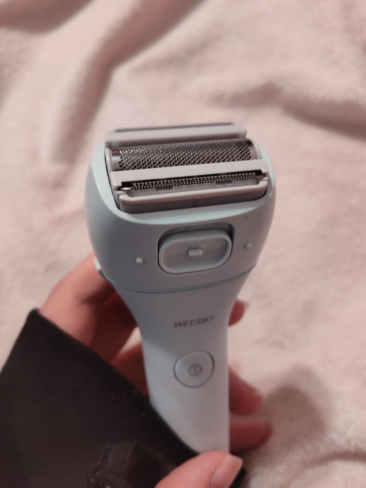 Panasonic Bikini Trimmer for Women, 3-Blade Cordless Wet Dry Electric Razor customer photo 1