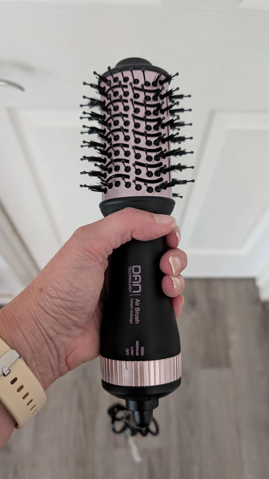 DAN Travel Hair Dryer Brush,Dual Voltage Hair Dryer Brush,Mini Blow Dryer Brush for Home and International Travel, (100V-240V) Auto Dual Voltage&Multi-Function Plug Adapter customer photo 1