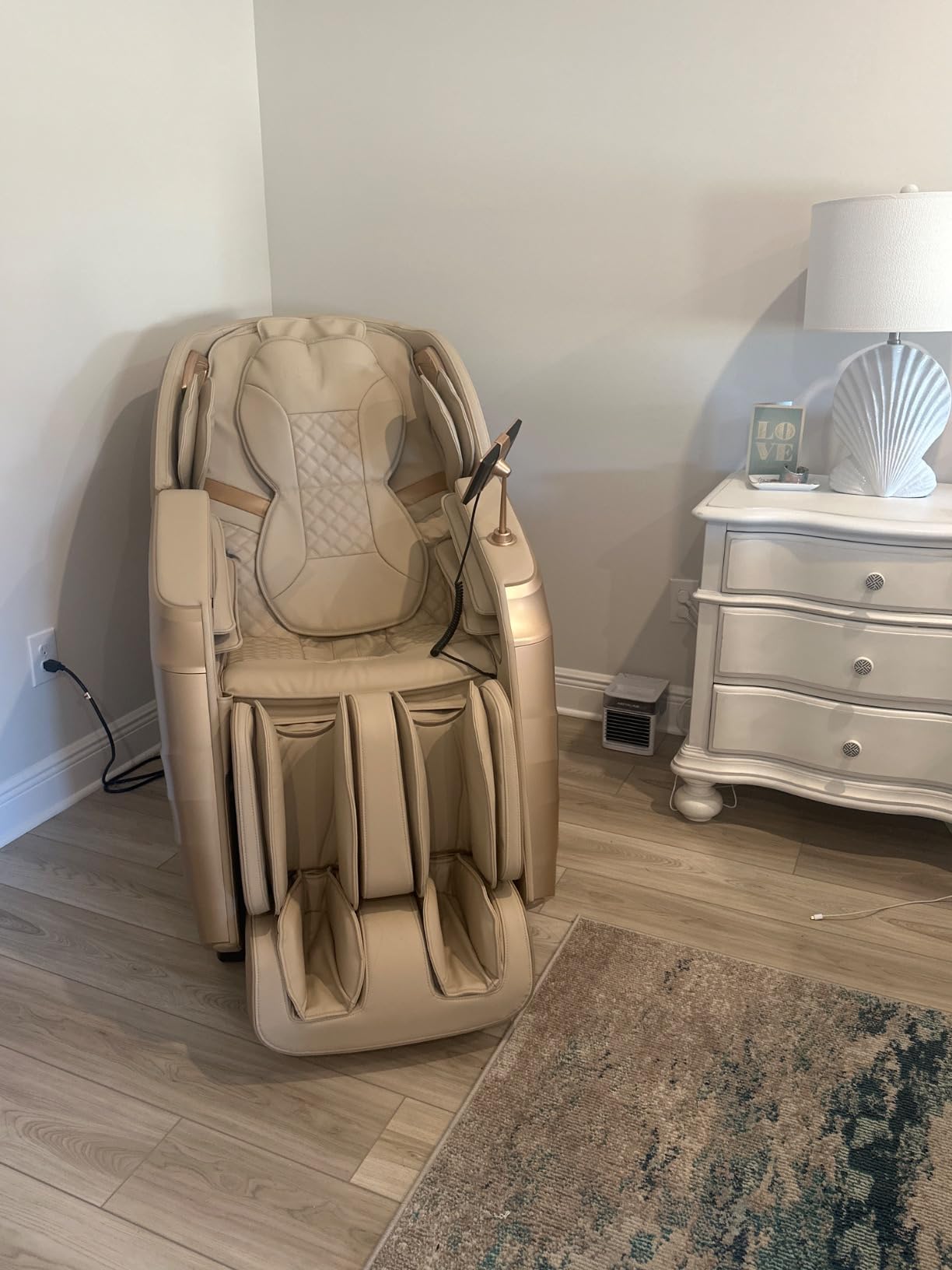 RELX Massage Chair Full Body with Body Scan, Zero Gravity, SL-Track, White customer photo 1