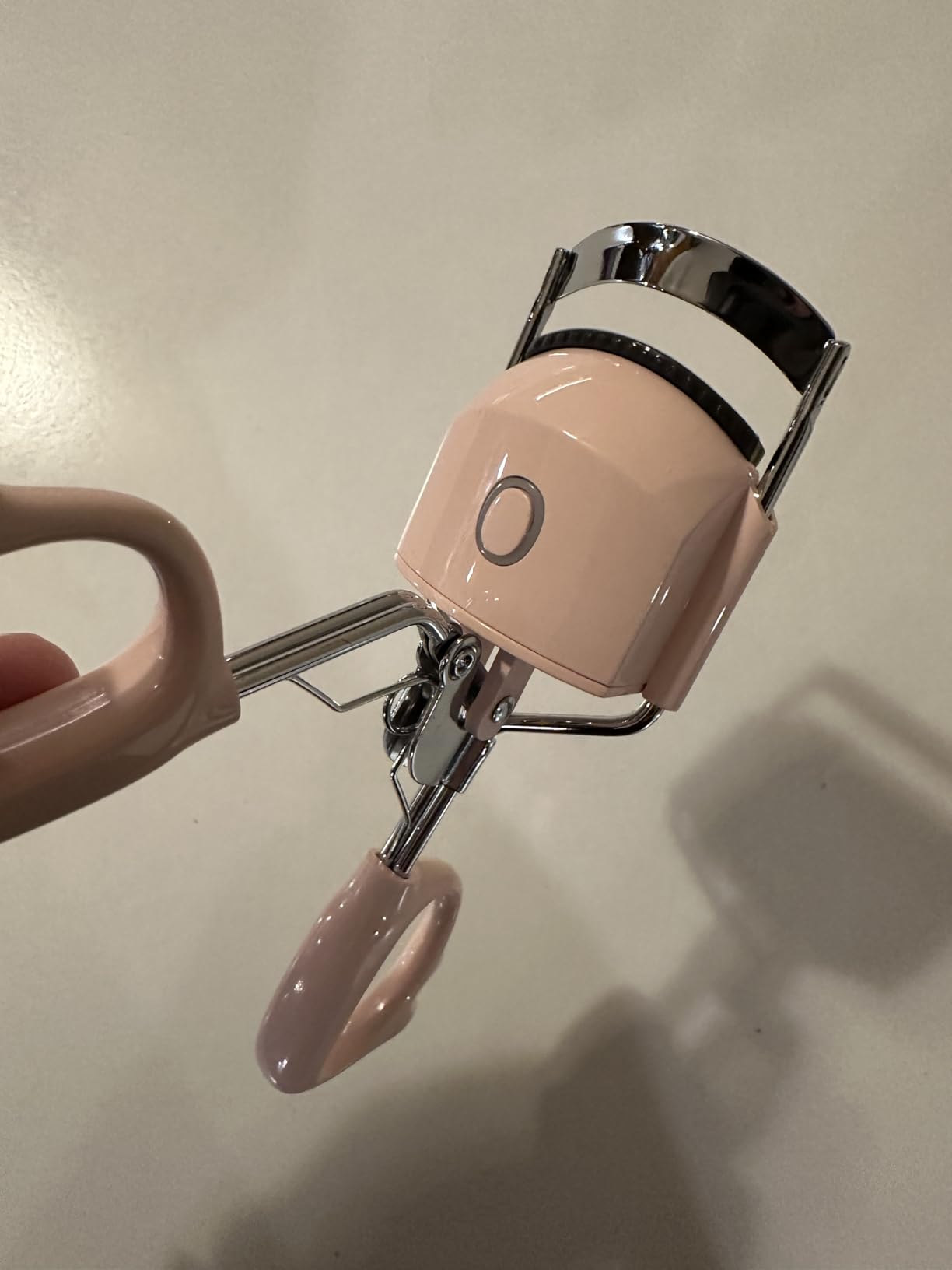 Heated Eyelash Curler Fast Heat up Within 15s, Electric Eyelash Curlers with 2 Temperature Modes for 24H Long-Lasting Eyelash Curls, Type-C Rechargeable Lash Curler, Quick Natural Curling Eye Lashes customer photo 2