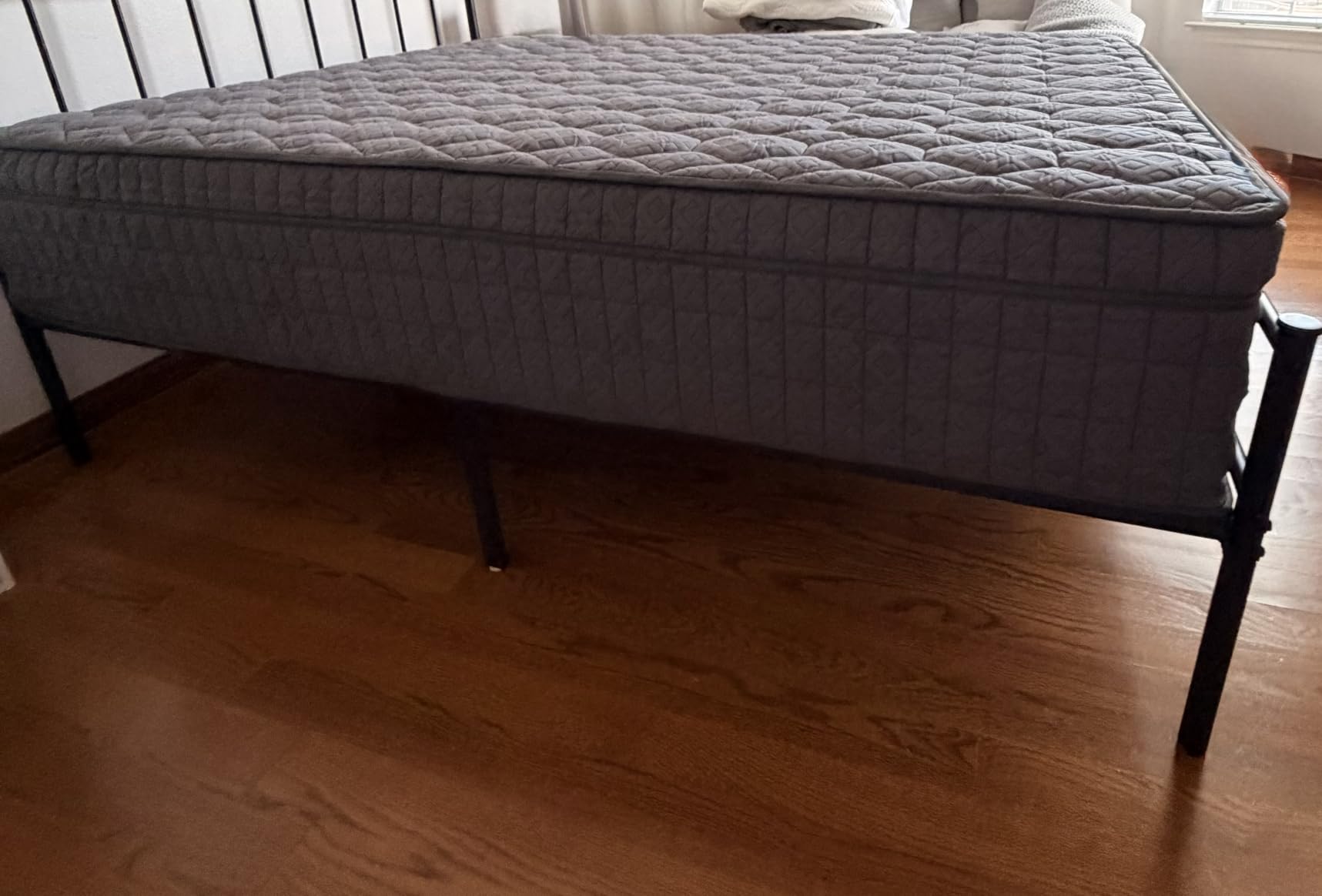 Firm Queen Size Mattress, 14 inch Hybrid Mattress in a Box with Extra Back and Lumbar Hip Support, Fiberglass Free, 365 Nights Trial, 10 Years Warranty, CertiPUR-US Certified customer photo 1