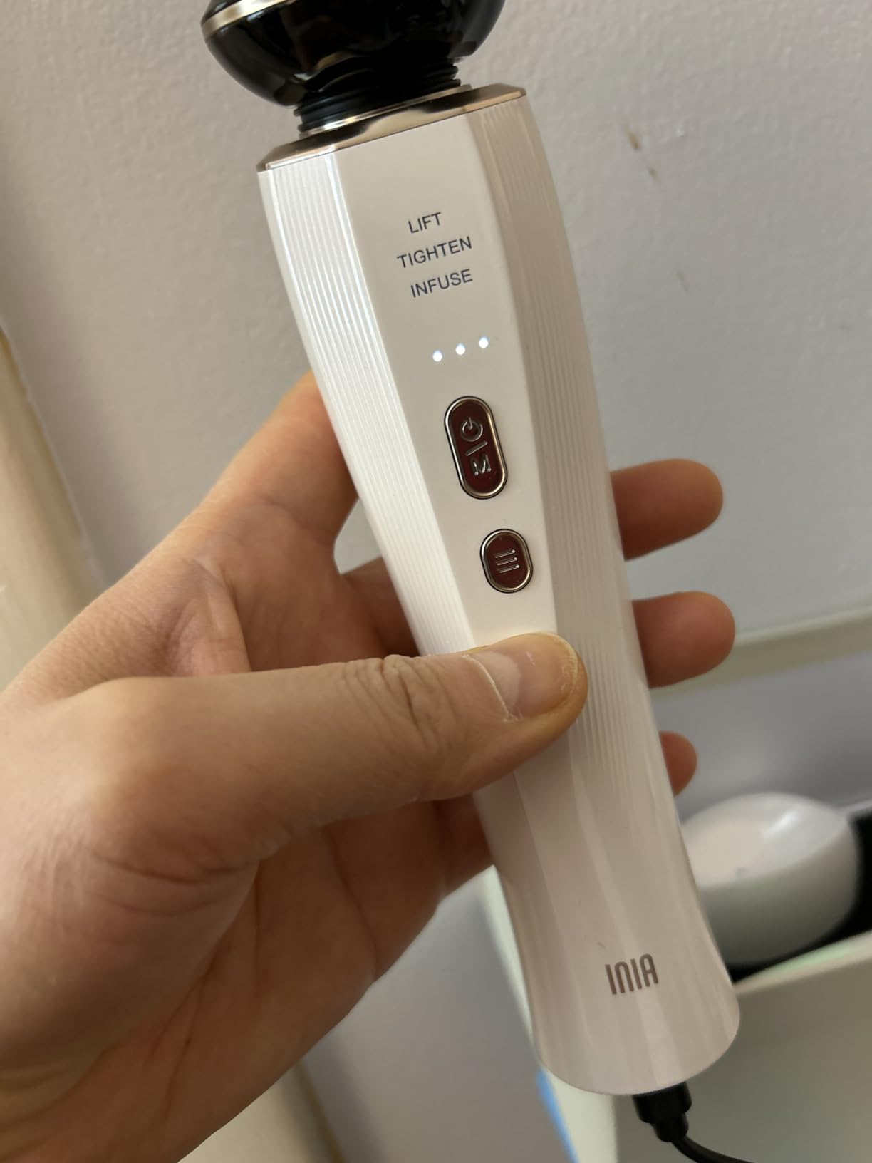INIA FLARE 3-in-1 Microcurrent Facial Device Red Light Therapy for Face customer photo 1